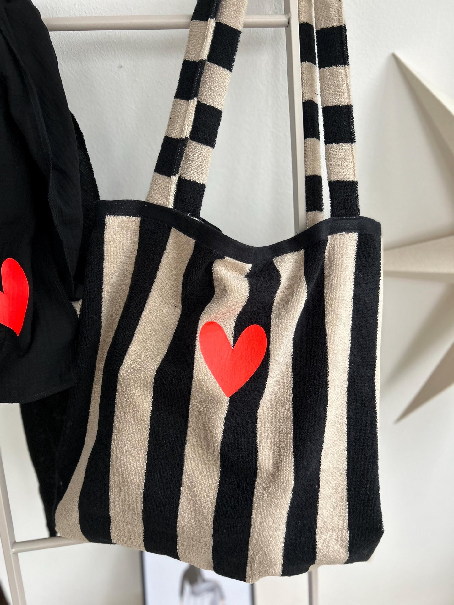 Frottee Tasche, Beutel aus Frottee,Beutel, Streifentasche, Tasche aus Frottee,Tasche gestreift, Beutel schwarz weiß, schwarz beige, PomiPomi