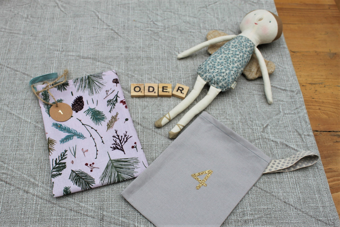 Nur noch wenige Stück, Adventskalender Stoff,Adventskalender Kinder,Adventskalender zum Befüllen, Adventskalender skandinavisch, Haus