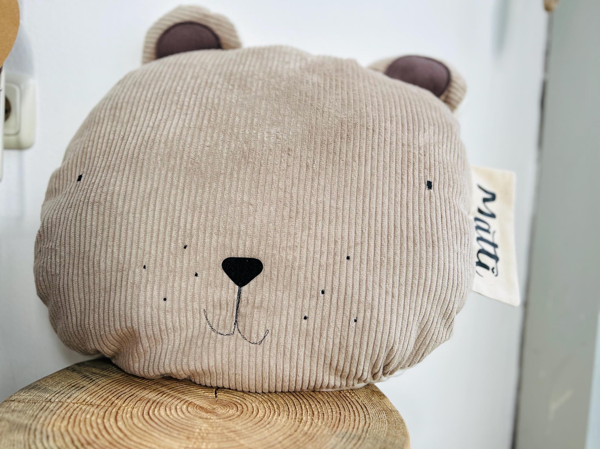 Kissen Bär, Kissen Cord, Cordkissen, Geschenk zur Taufe, Geschenk zur Geburt, Geschenk Kinder, Kissen mit Namen, Geschenk Weihnachten