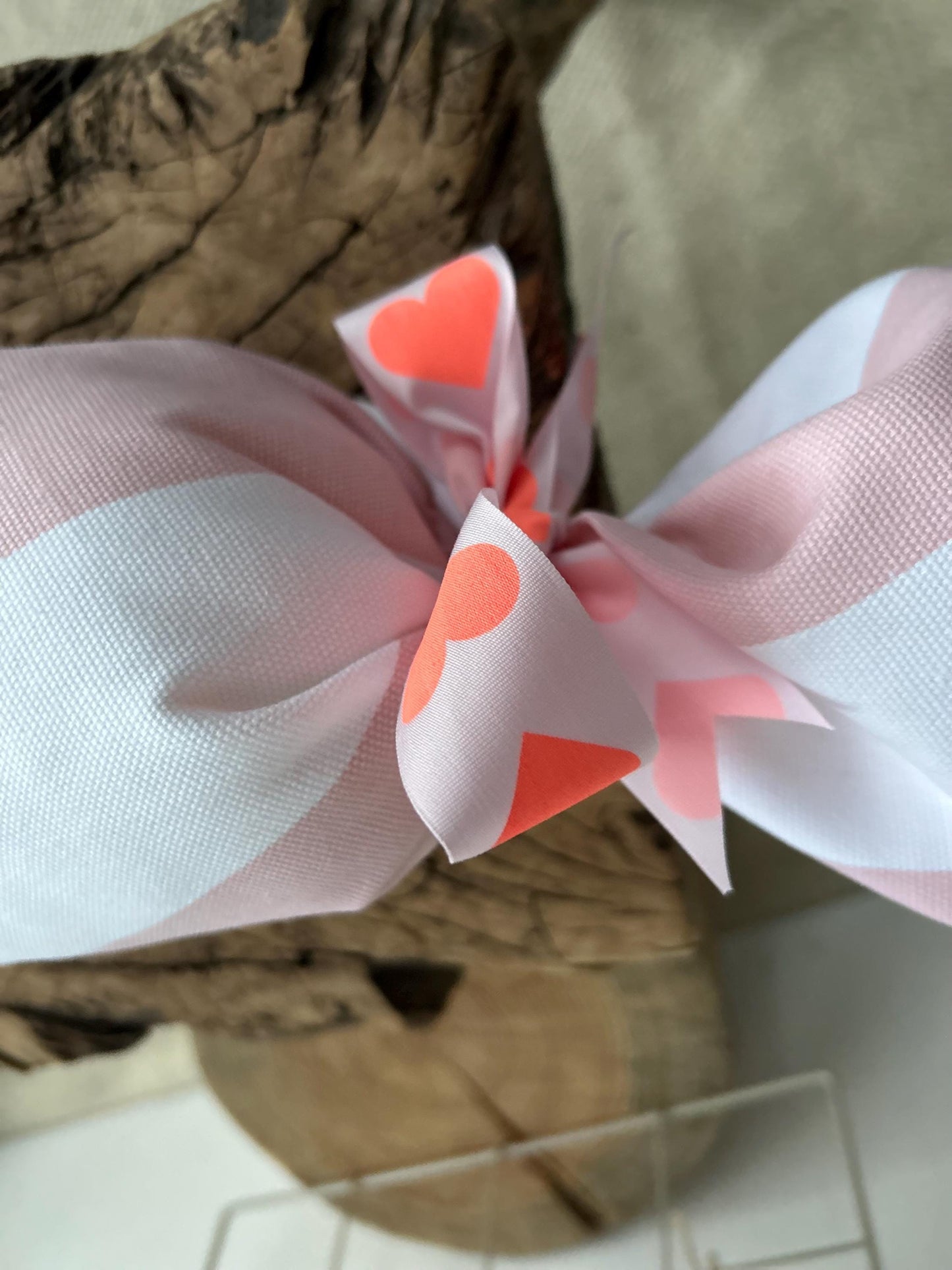 Kissen Bonbon, Bonbonkissen, Kissen Kinderzimmer, Geschenk Kinder, Kissen rosa weiß, Kissen in Bonbonform, Geschenk Weihnachten