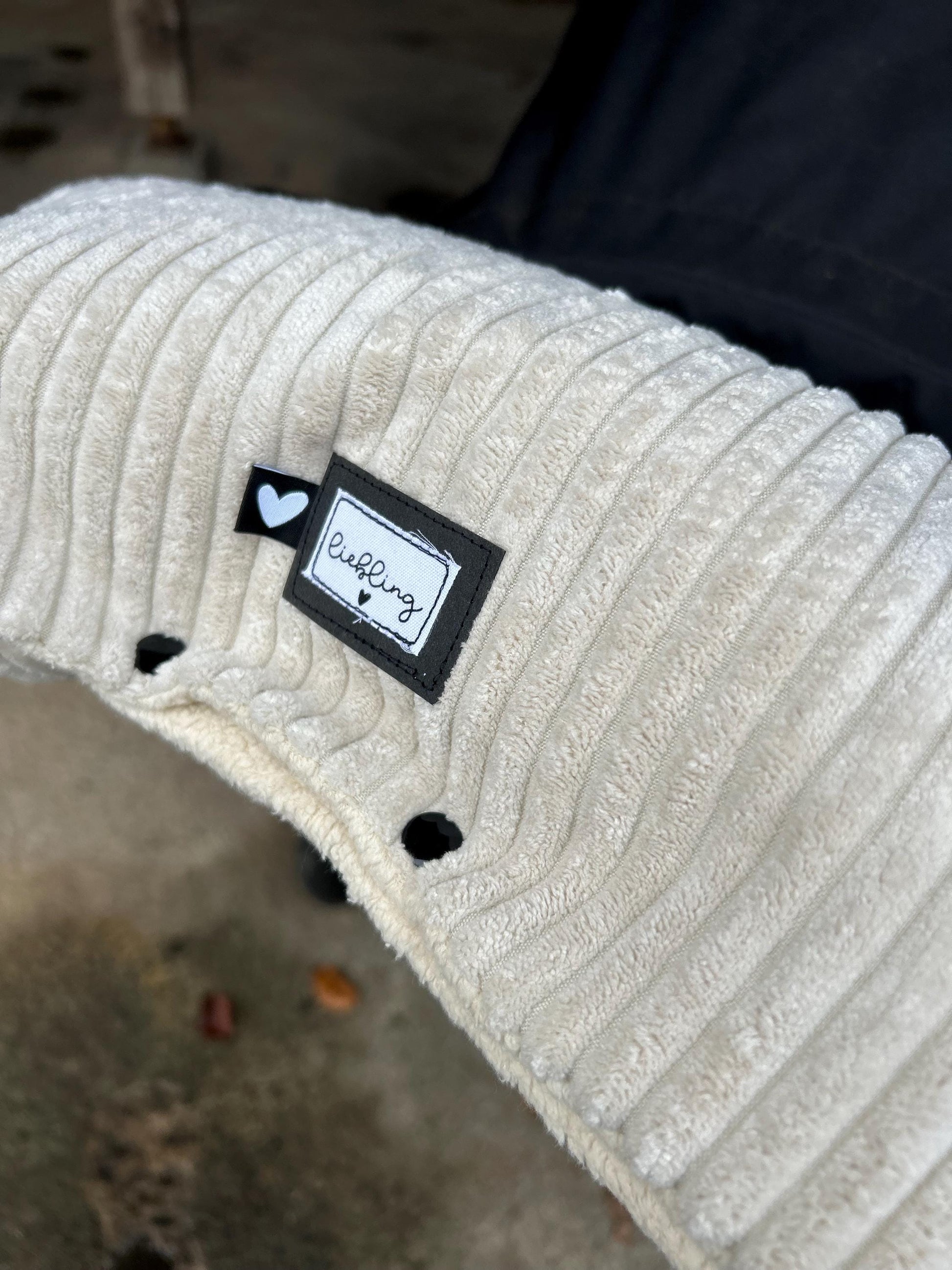 sofort lieferbar! Breitcord Kinderwagenmuff, Handmuff, Muff Baby, Kinderwagenmuff Cord, Geschenk zur Geburt, Muff Kord