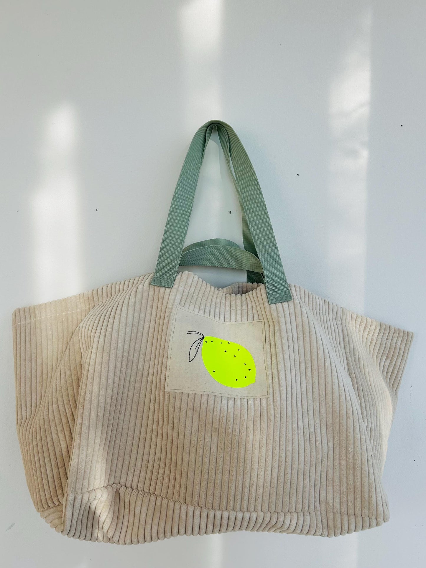 Breitcord Tasche, XXL Shopper Samtcord, Cord Beutel groß, Tasche beige,Cordtasche groß, Tasche besonders, große Cordtasche Ikea,Strandtasche