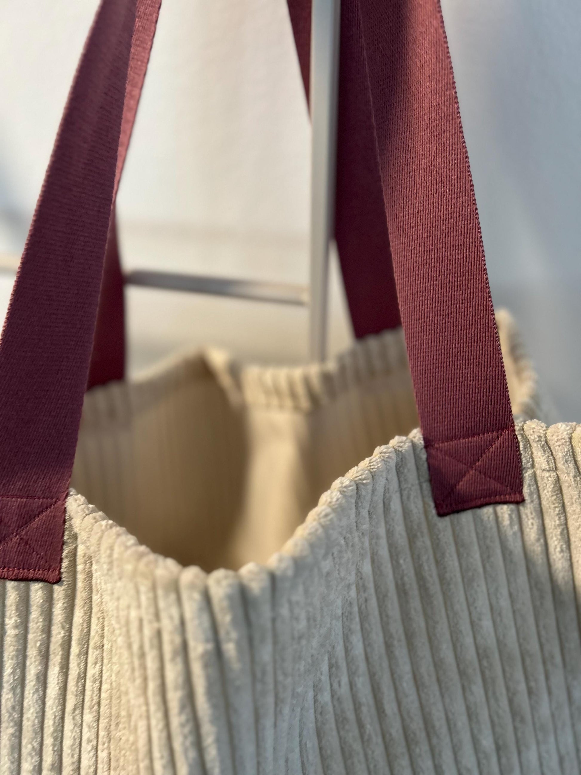 Breitcord Tasche, XXL Shopper Samtcord, Cord Beutel groß, Tasche Frühling, Tasche beige, Cordtasche groß, Tasche besonders, große Cordtasche