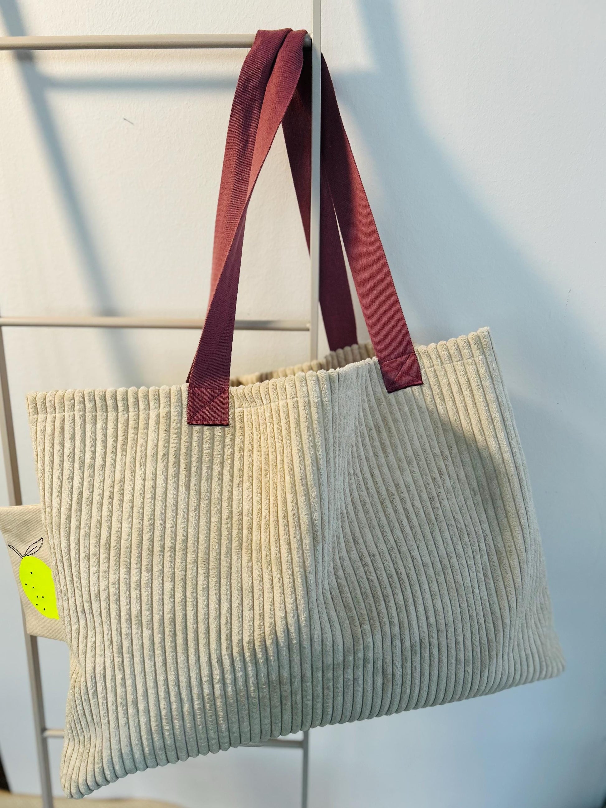 Breitcord Tasche, XXL Shopper Samtcord, Cord Beutel groß, Tasche Frühling, Tasche beige, Cordtasche groß, Tasche besonders, große Cordtasche