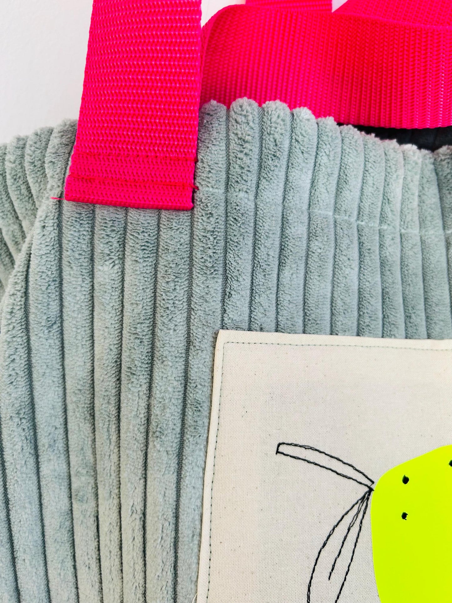 Breitcord Tasche, XXL Shopper Samtcord, Cord Beutel groß, Tasche beige,Cordtasche groß, Tasche besonders, große Cordtasche Ikea,Strandtasche