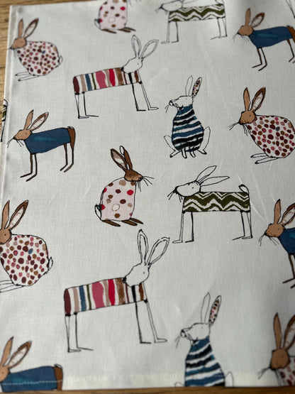 sofort lieferbar! Tischläufer Ostern, Tischdecke Ostern, Ostern Deko, Frühling, Ostern Deko, Frühlingsdeko,Huhn,Henne