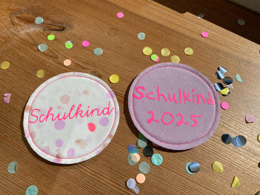 Schulranzen Kletties, Einschulung, Schulanfang Schultüte Mädchen Schultüte Kletties Schulstart Milla Louise Name Schulkind 2025 neonpink