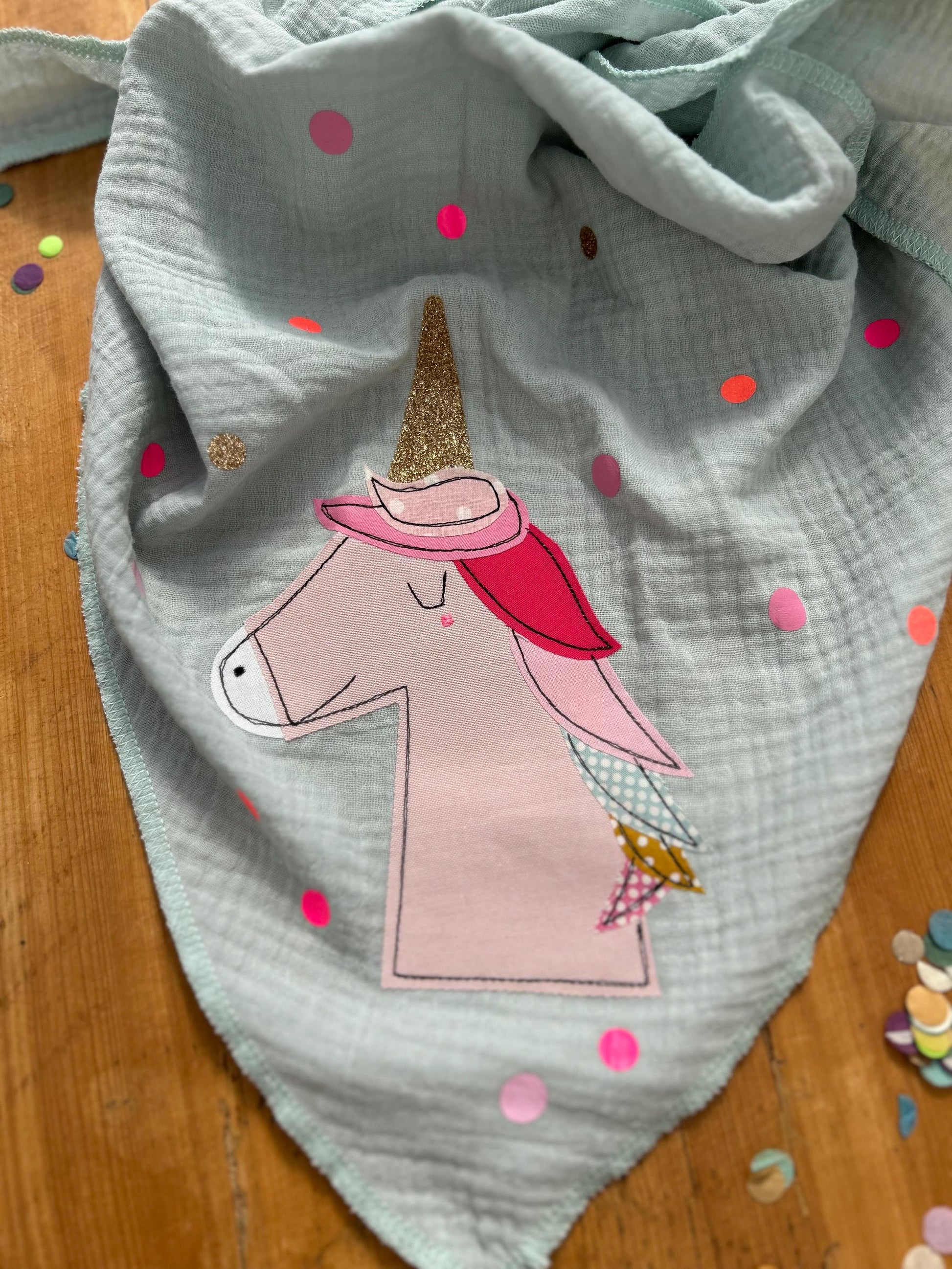 Kinder Halstuch Musselin, Musselintuch Musselinschal Tuch Einhorn, Geschenk, Konfetti, Glitzer, Musselin mint, Geschenk Einschulung, Schule