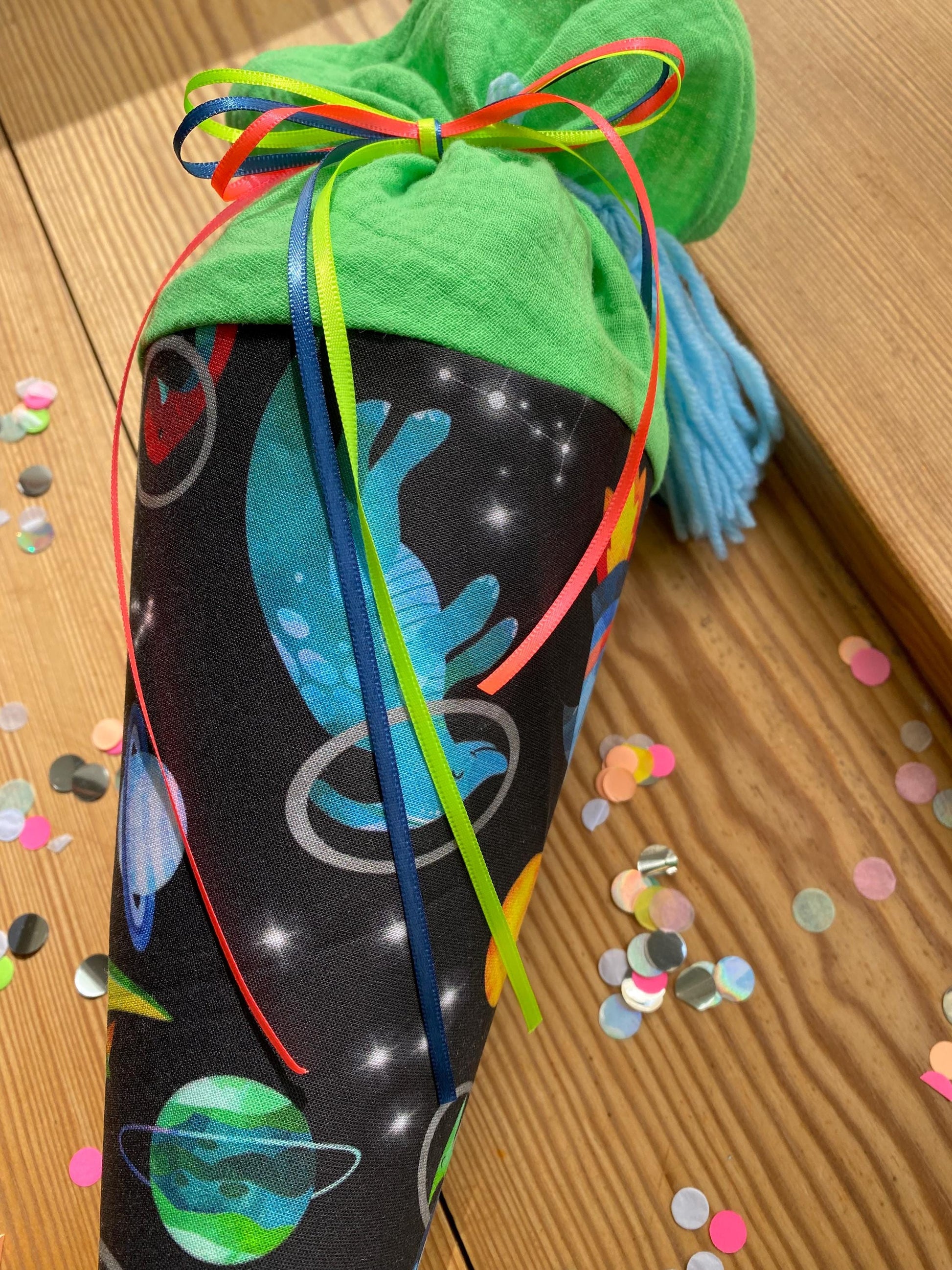 Geschwisterschultüte, Zuckertüte, Trosttüte Jungs neon Schultüte Stoff Schulanfang Einschulung Dino Dinosaurier Astronauten Milla Louise