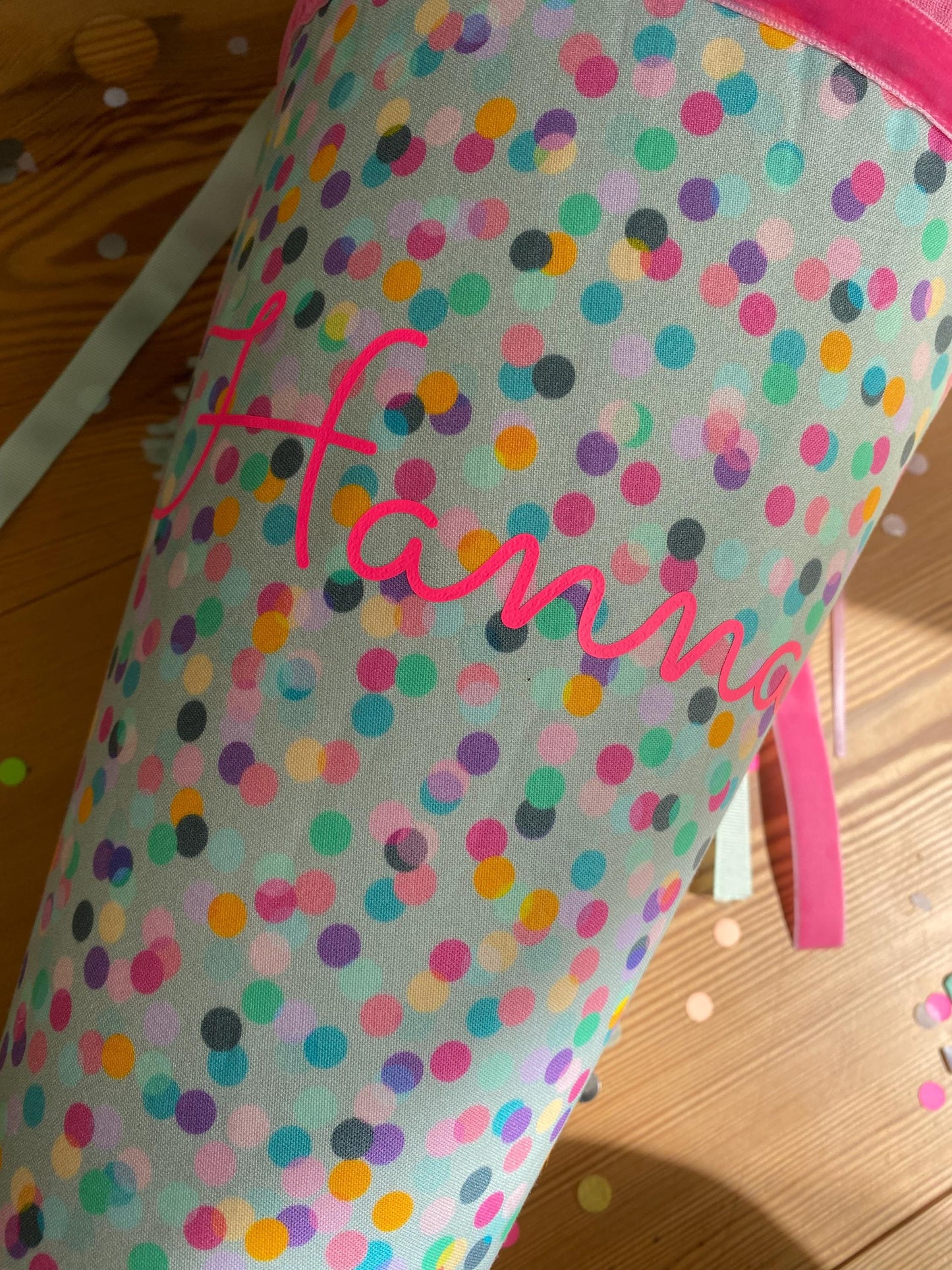 Schultüte Musselin Schulstart Schulanfang Mädchen Einschulung Ergobag bunte rosa mint Step by step Punkte Konfetti pink neon Milla Louise