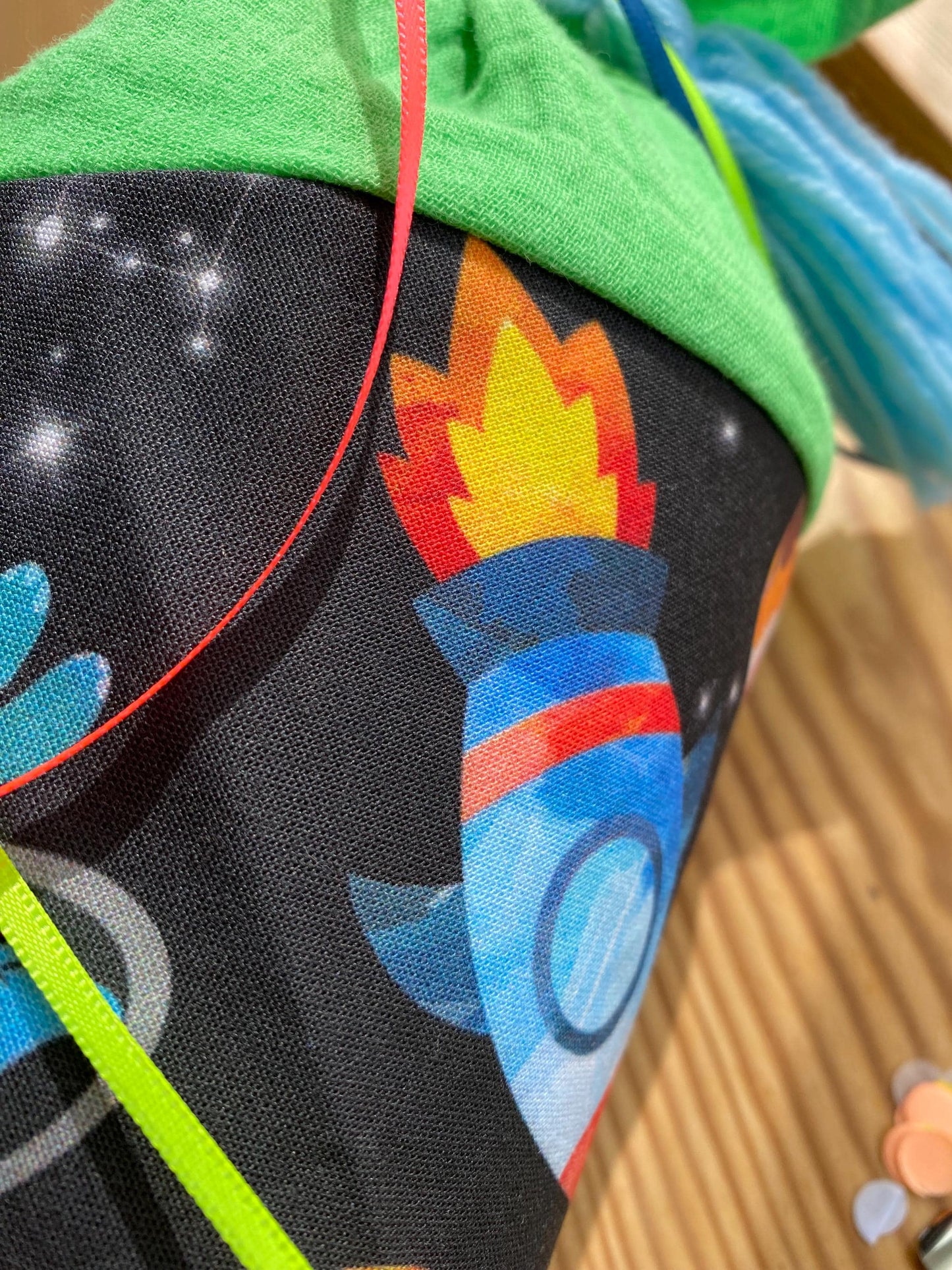 Geschwisterschultüte, Zuckertüte, Trosttüte Jungs neon Schultüte Stoff Schulanfang Einschulung Dino Dinosaurier Astronauten Milla Louise