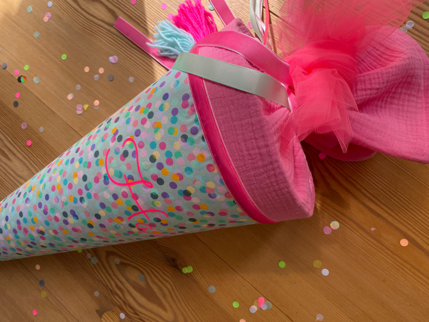 Schultüte Musselin Schulstart Schulanfang Mädchen Einschulung Ergobag bunte rosa mint Step by step Punkte Konfetti pink neon Milla Louise