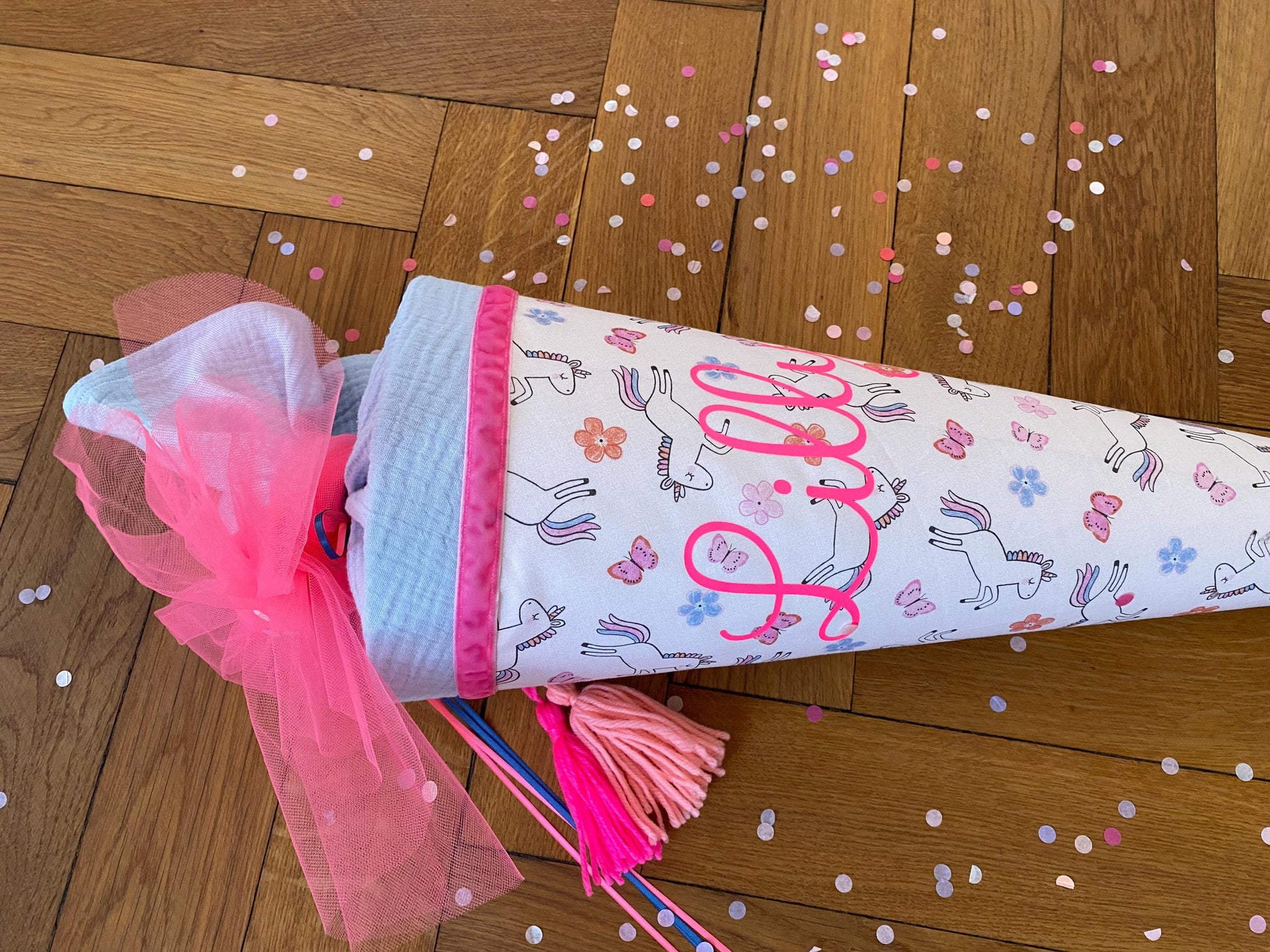 Schultüte Musselin Schulstart Schulanfang Mädchen Einschulung Ergobag Blume Schmetterling Step by step Einhorn pink neon Milla Louise