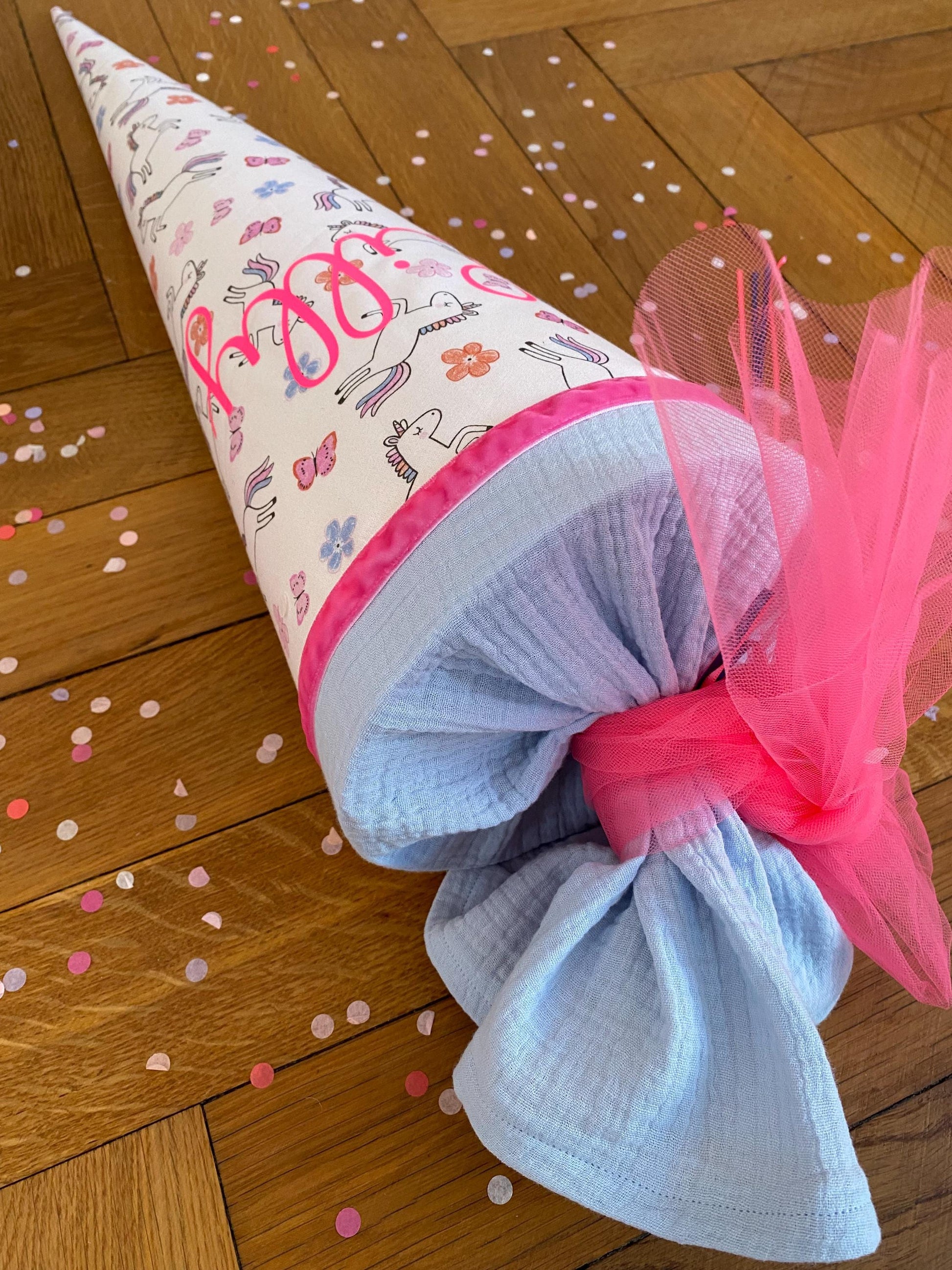 Schultüte Musselin Schulstart Schulanfang Mädchen Einschulung Ergobag Blume Schmetterling Step by step Einhorn pink neon Milla Louise