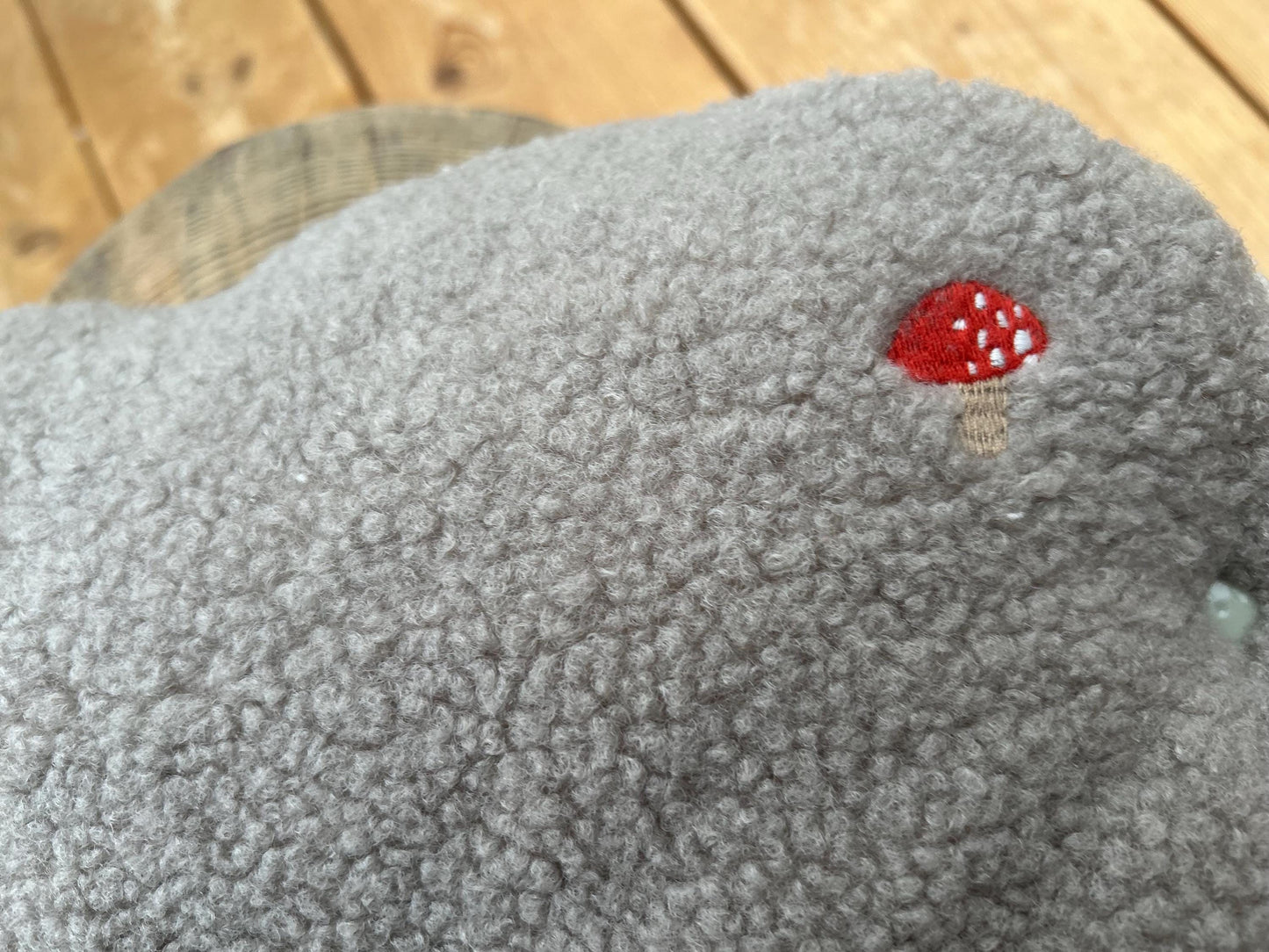 Teddyfell Kinderwagenmuff, Muff Baby, Kinderwagenmuff Fliegenpilz,warme Hände,Geschenk zur Geburt, Geschenk Weihnachten individuell, Winter