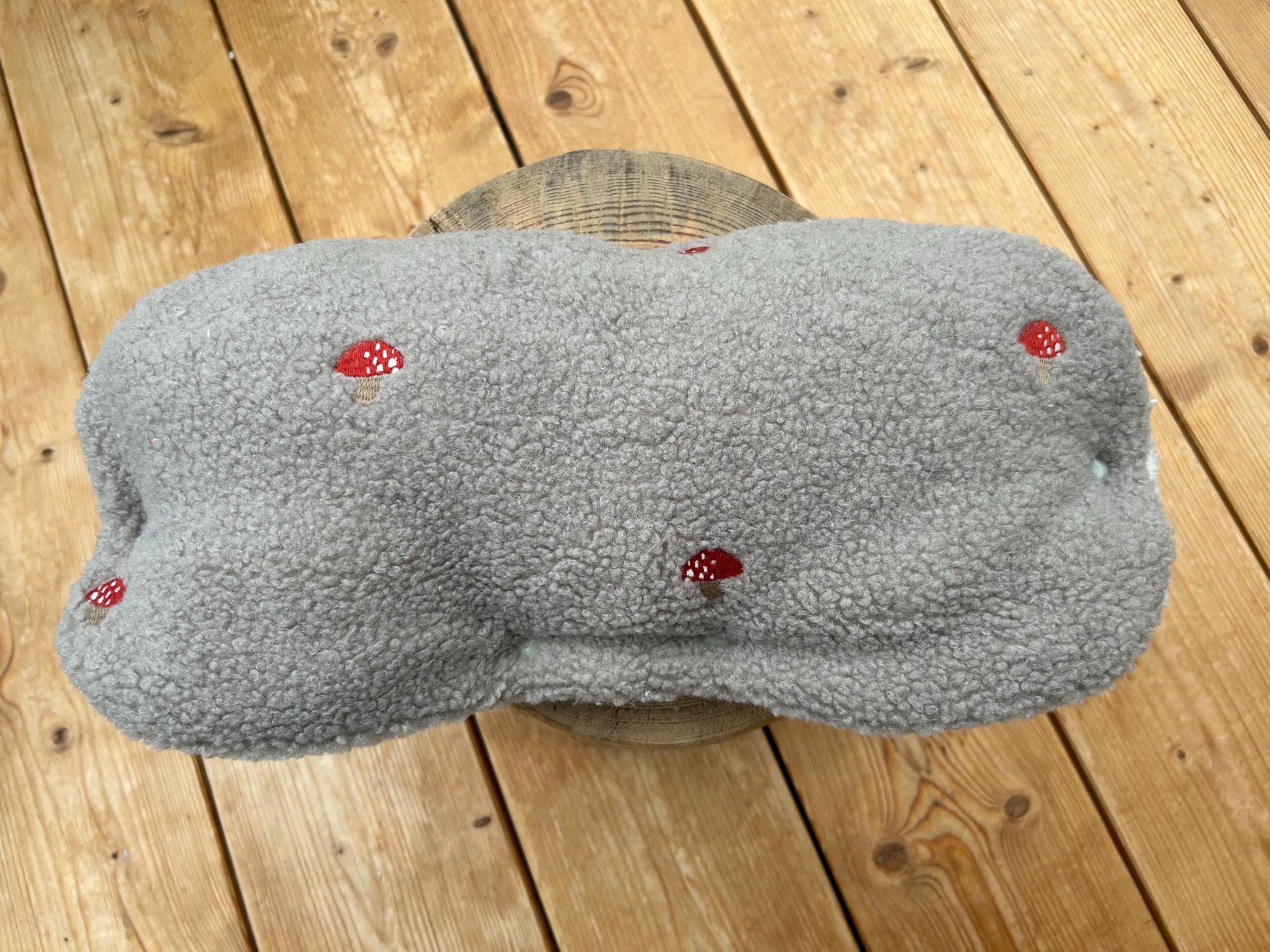 Teddyfell Kinderwagenmuff, Muff Baby, Kinderwagenmuff Fliegenpilz,warme Hände,Geschenk zur Geburt, Geschenk Weihnachten individuell, Winter