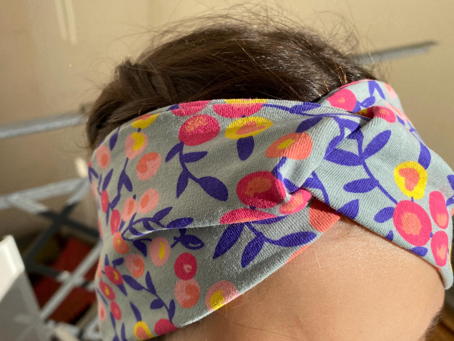 Kinder Stirnband, Haarband, Stirnband Frühling, Sommer, Herbst Mädchen Jersey Stirnband, Twistband, Bandeau Blumen auf mint Weihnachten