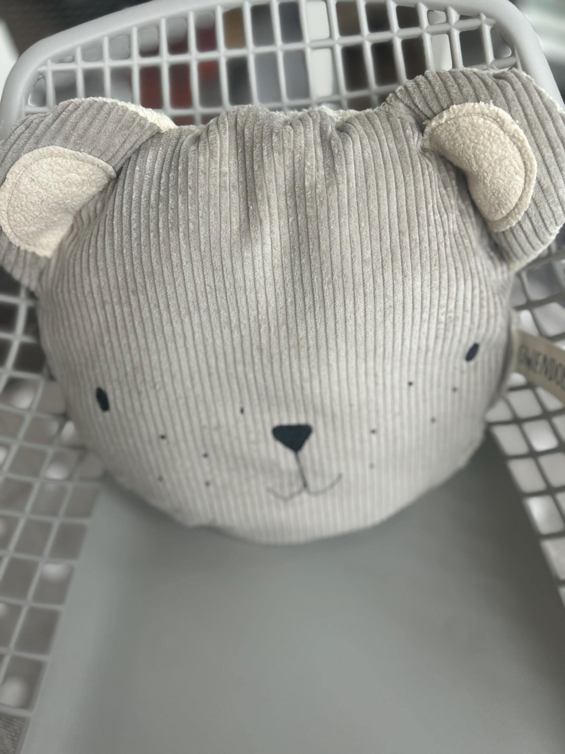 Stuhlkissen,Kissen Bär, Kissen Cord, Geschenk Taufe, Geschenk zur Geburt, Kissen personalisiert, Kissen mit Namen, Geschenk Weihnachten
