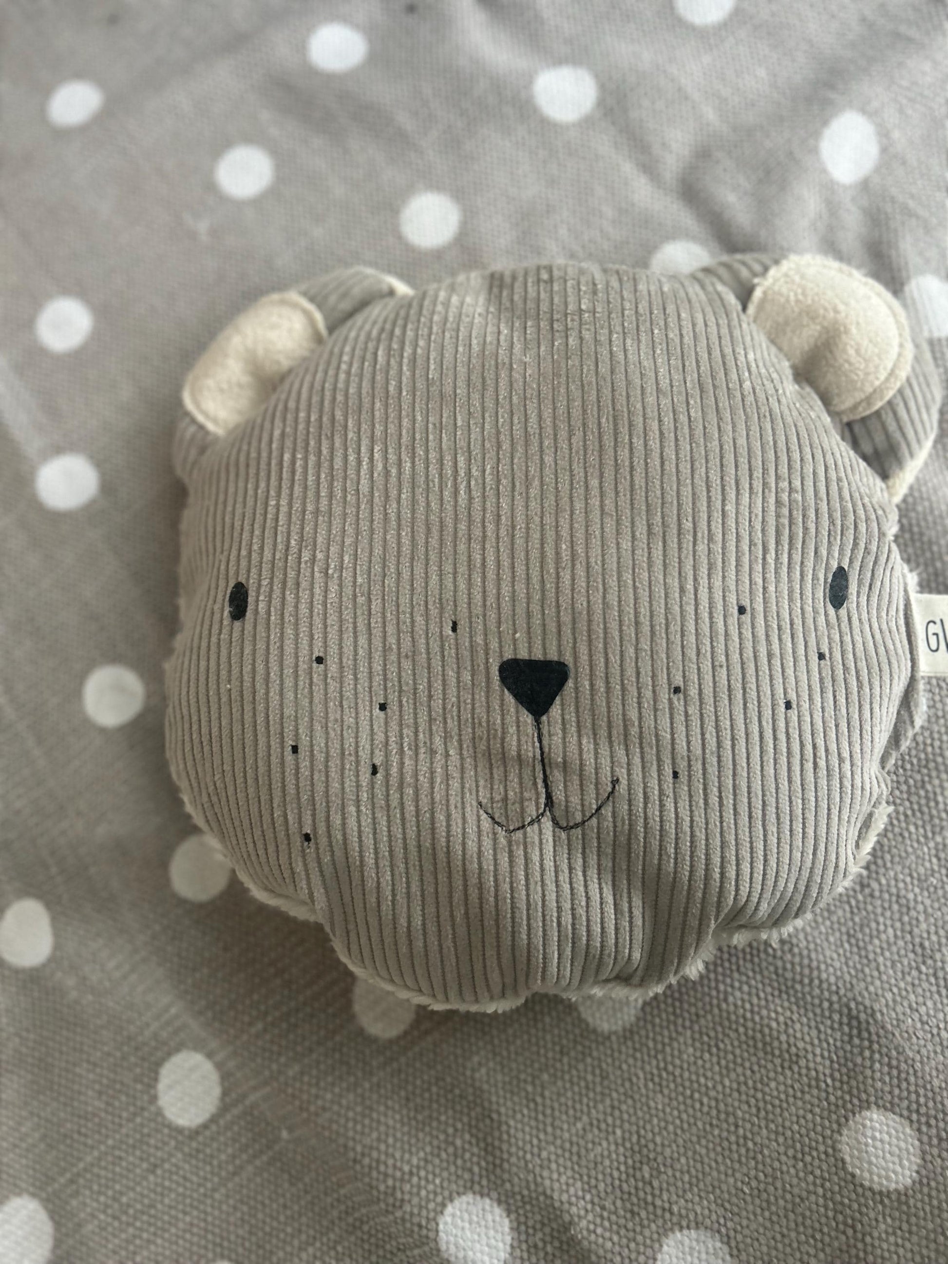 Stuhlkissen,Kissen Bär, Kissen Cord, Geschenk Taufe, Geschenk zur Geburt, Kissen personalisiert, Kissen mit Namen, Geschenk Weihnachten