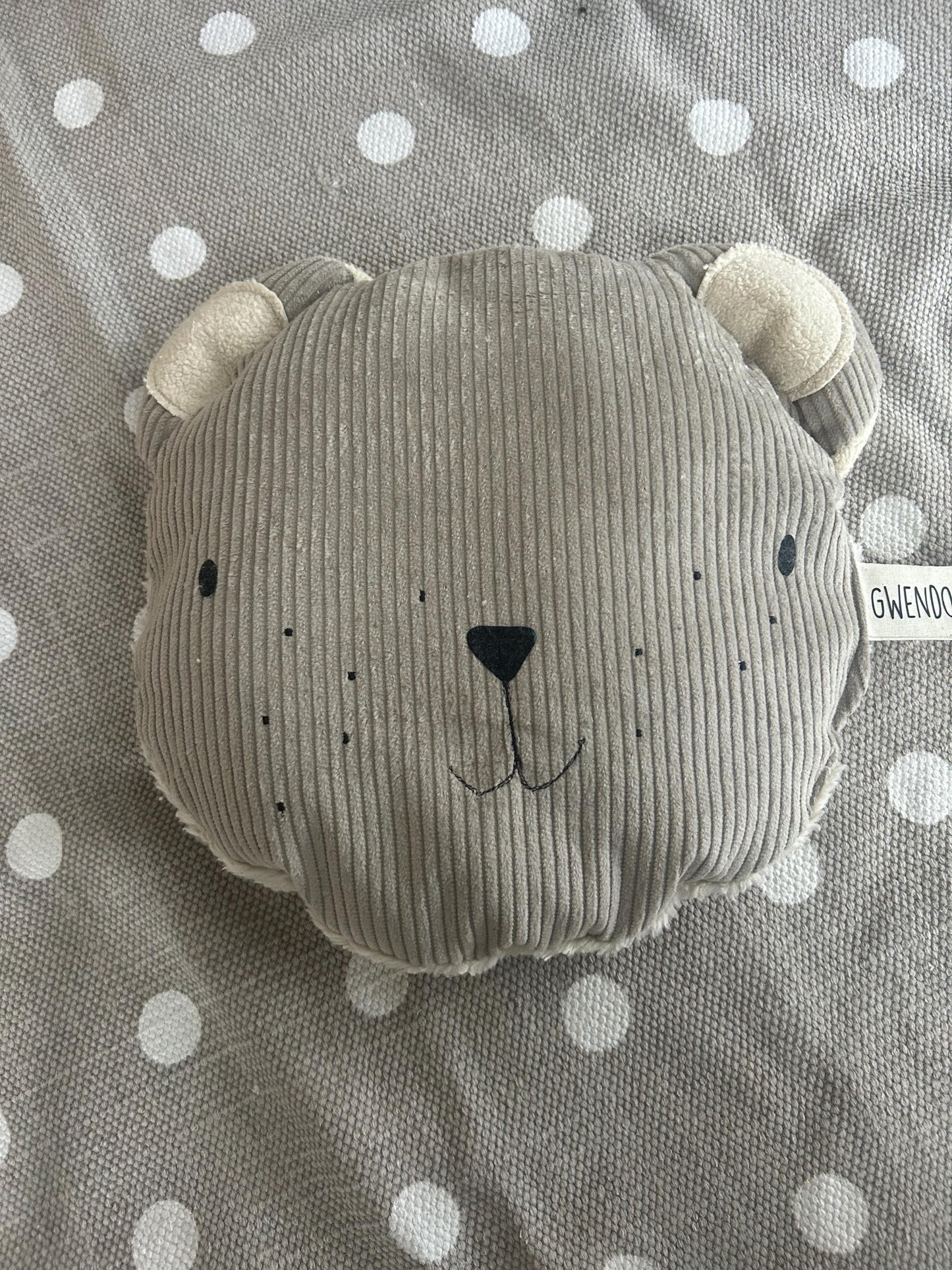 Stuhlkissen,Kissen Bär, Kissen Cord, Geschenk Taufe, Geschenk zur Geburt, Kissen personalisiert, Kissen mit Namen, Geschenk Weihnachten