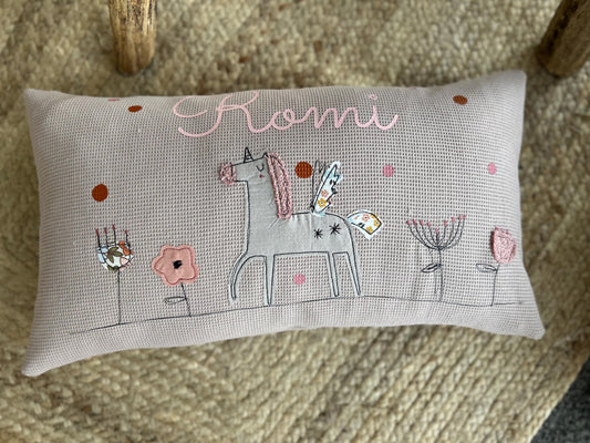Namenskissen Kinder, Kissen Kinderzimmer, Geschenk Taufe, Geschenk Geburt, Geschenk Kinder, Kissen mit Namen, Kissen personalisiert