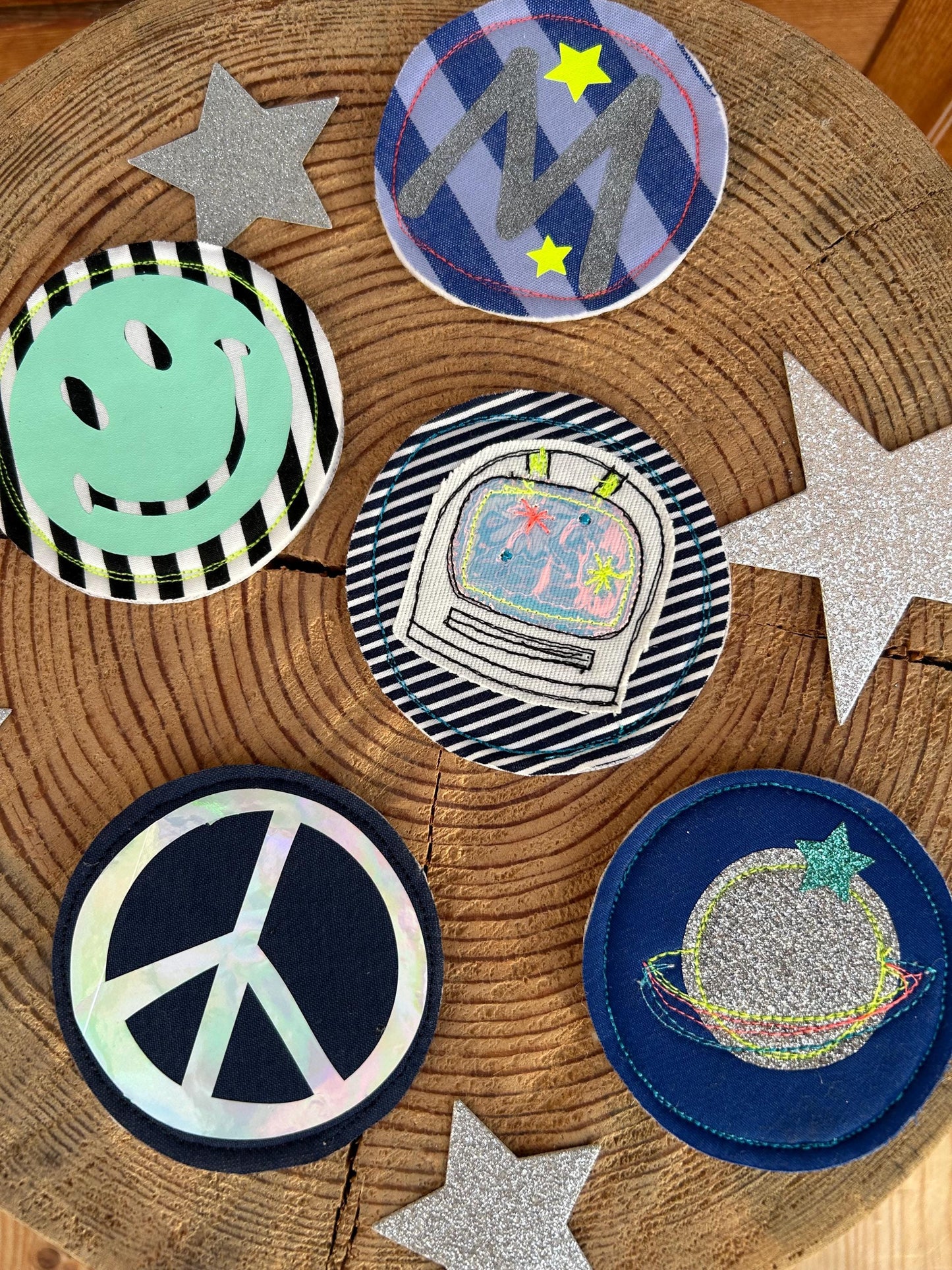 Schulranzen Kletties, Patches Ranzen, Kletties Weltall, Patches Weltraum, Geschenk Schulanfang, Kletties Jungs, Weltraum Patches, neon