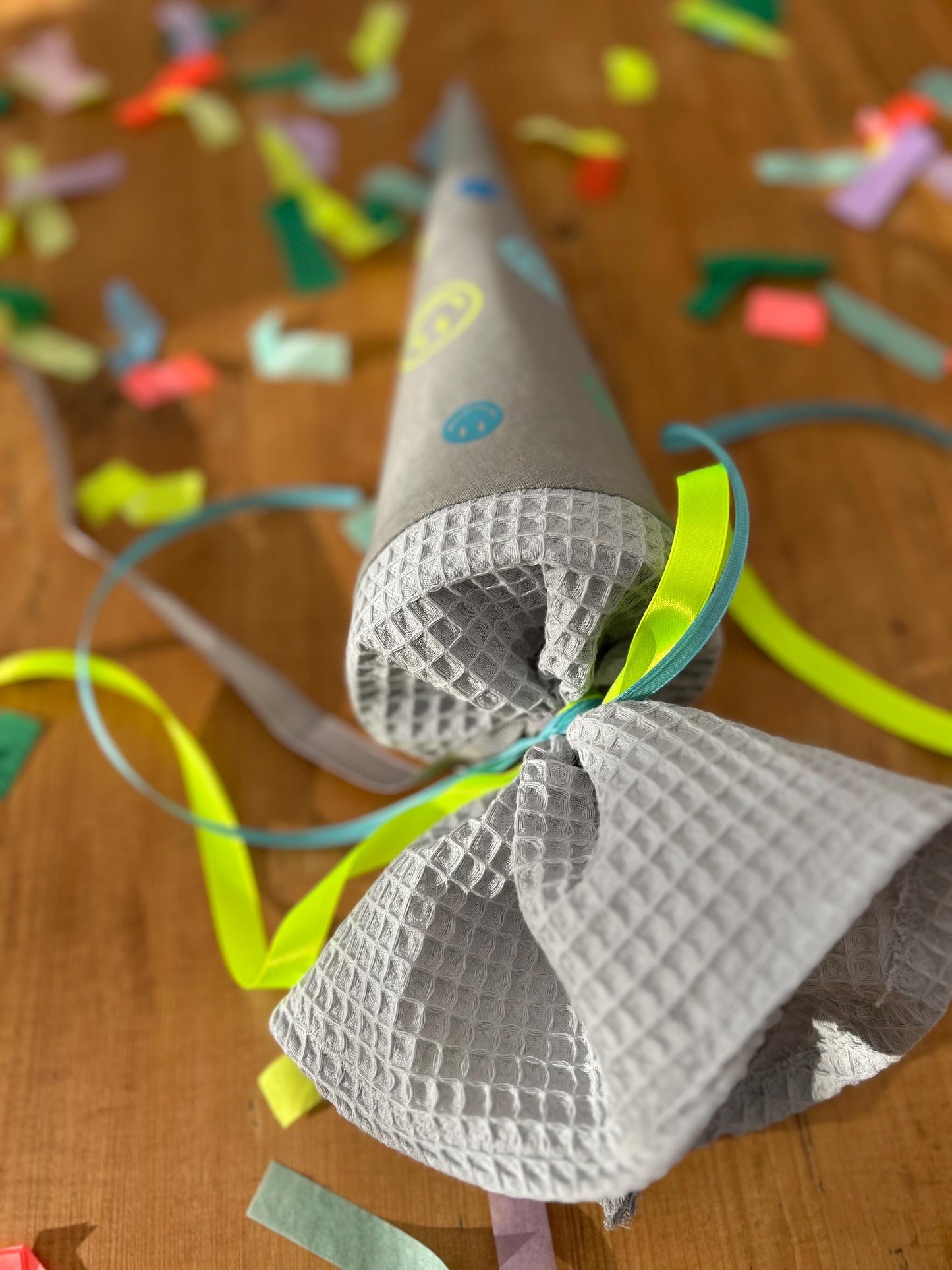 Geschwisterschultüte Zuckertüte Trosttüte Schultüte Stoff Schulanfang Einschulung Geschwisterschultüte Smiley Schultüte neon, Schulkind 2026