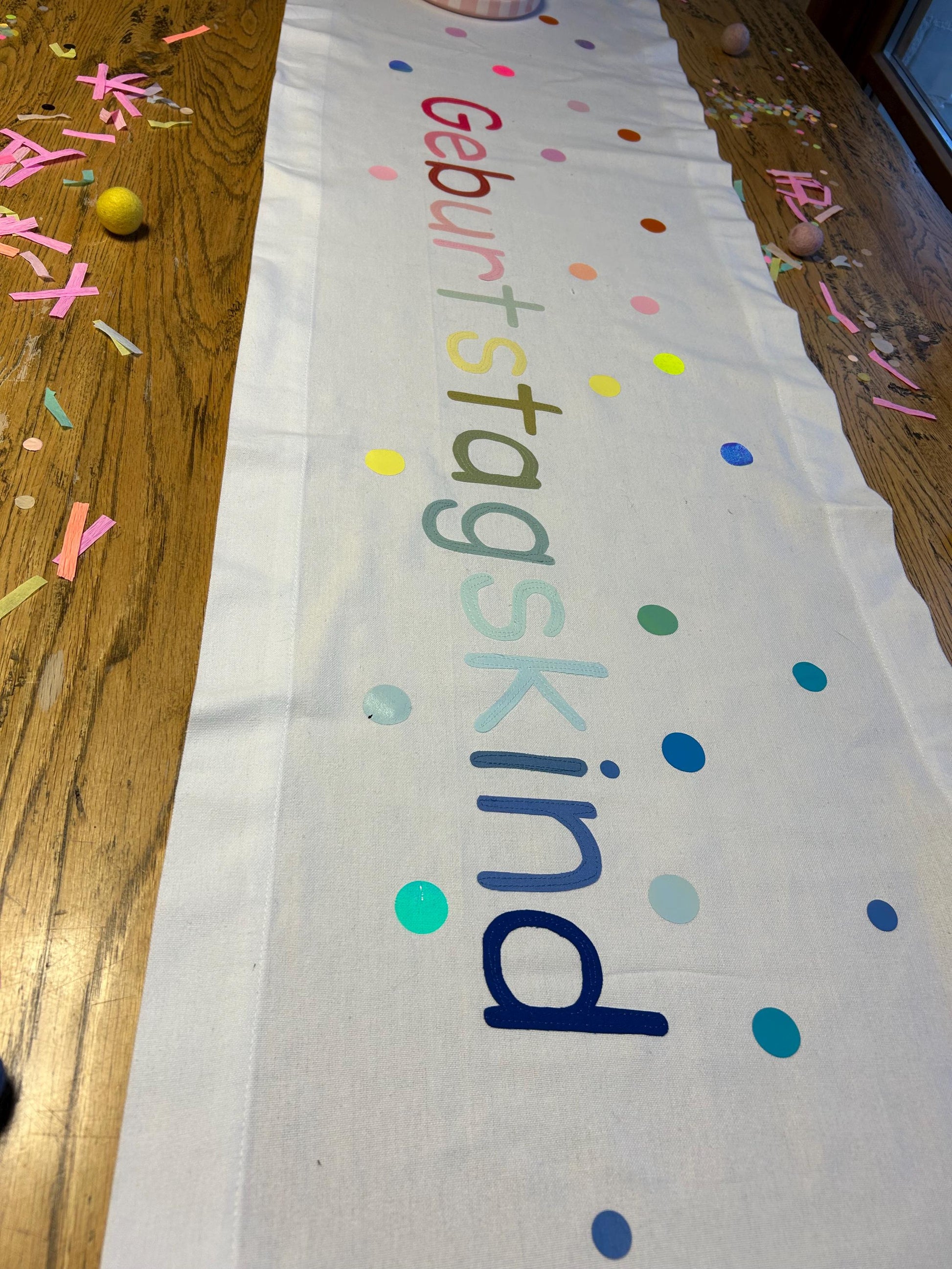 Tischläufer Tischdecke Partydeko Geburtstag Deko Kindergeburtstag Geburtstagskind Kindergeburtstag Happy Birthday Konfetti, neon,Regenbogen
