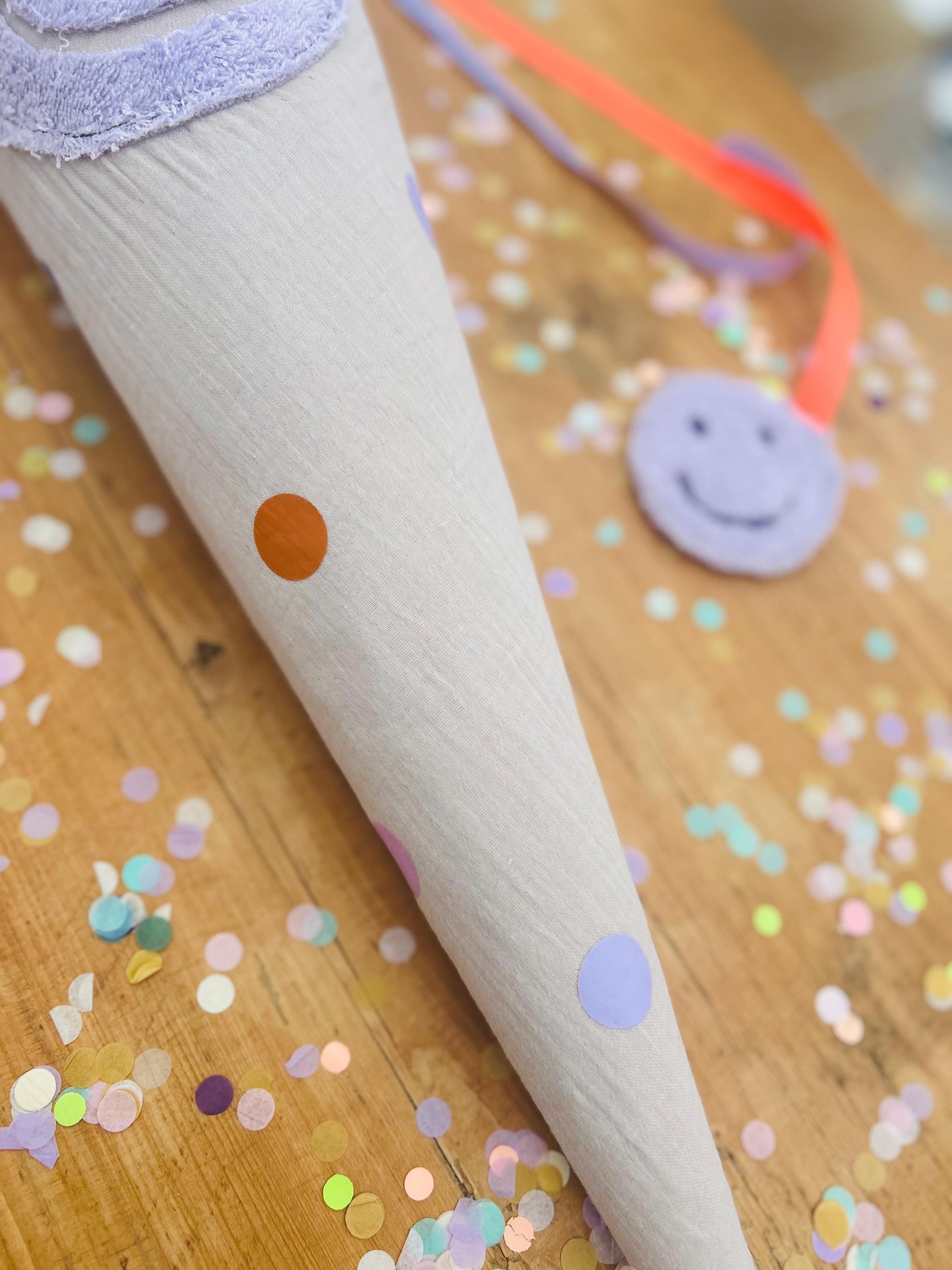Schultüte Smiley, Frottee Smiley, Schultüte gestreift, Schultüte beige, Schultüte personalisiert, Schultüte beige Schultüte mit Smiley,lila