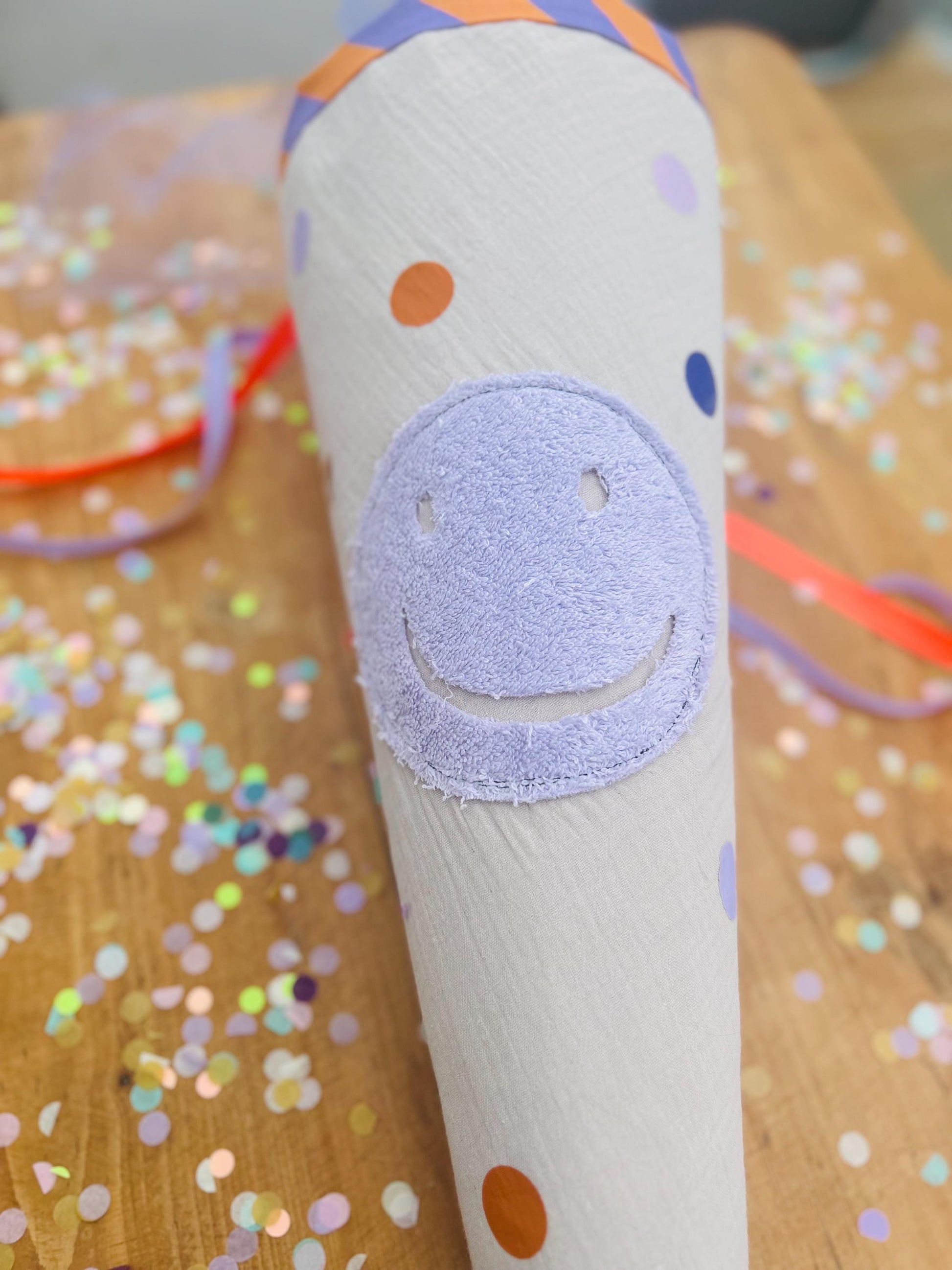 Schultüte Smiley, Frottee Smiley, Schultüte gestreift, Schultüte beige, Schultüte personalisiert, Schultüte beige Schultüte mit Smiley,lila