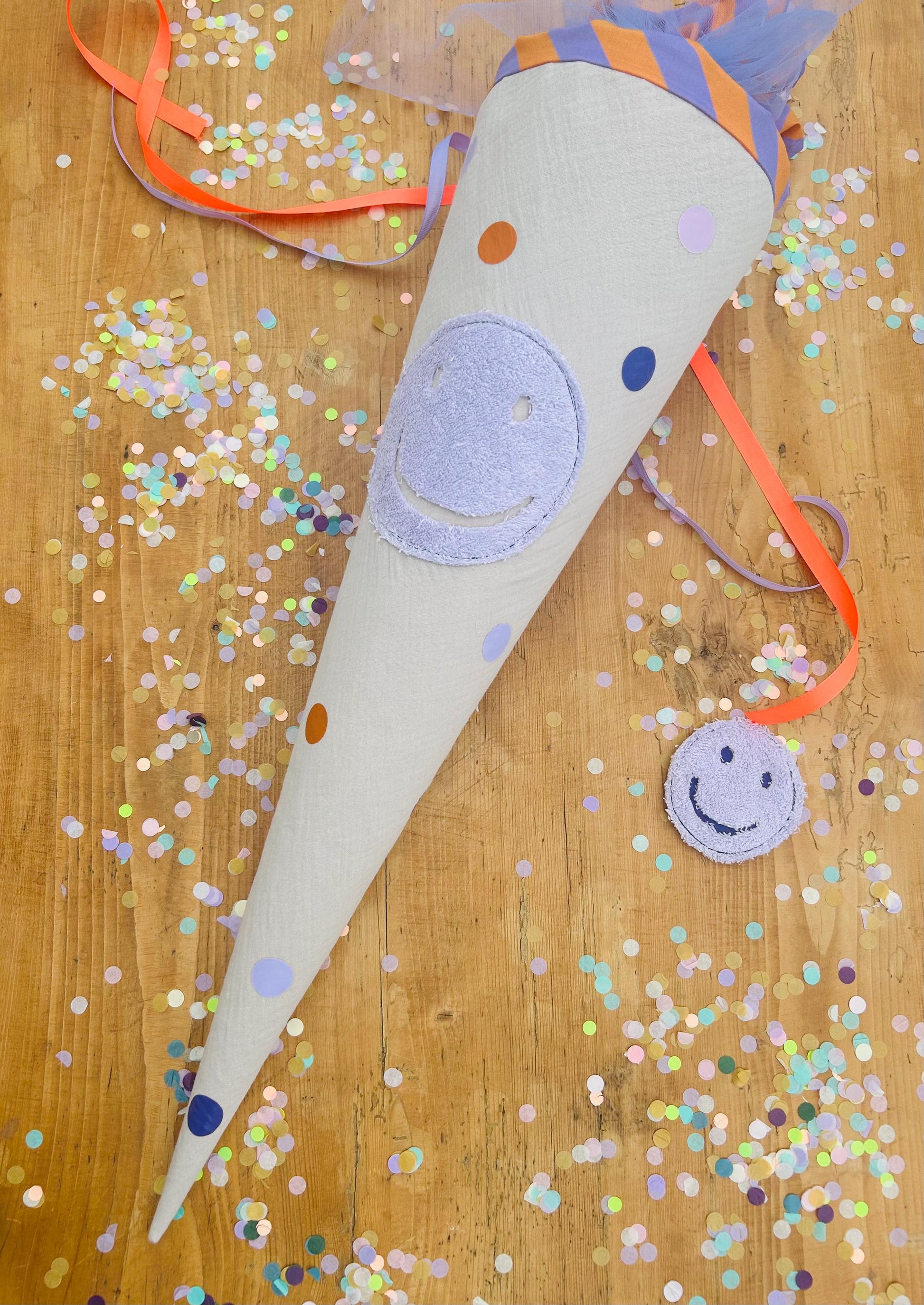 Schultüte Smiley, Frottee Smiley, Schultüte gestreift, Schultüte beige, Schultüte personalisiert, Schultüte beige Schultüte mit Smiley,lila