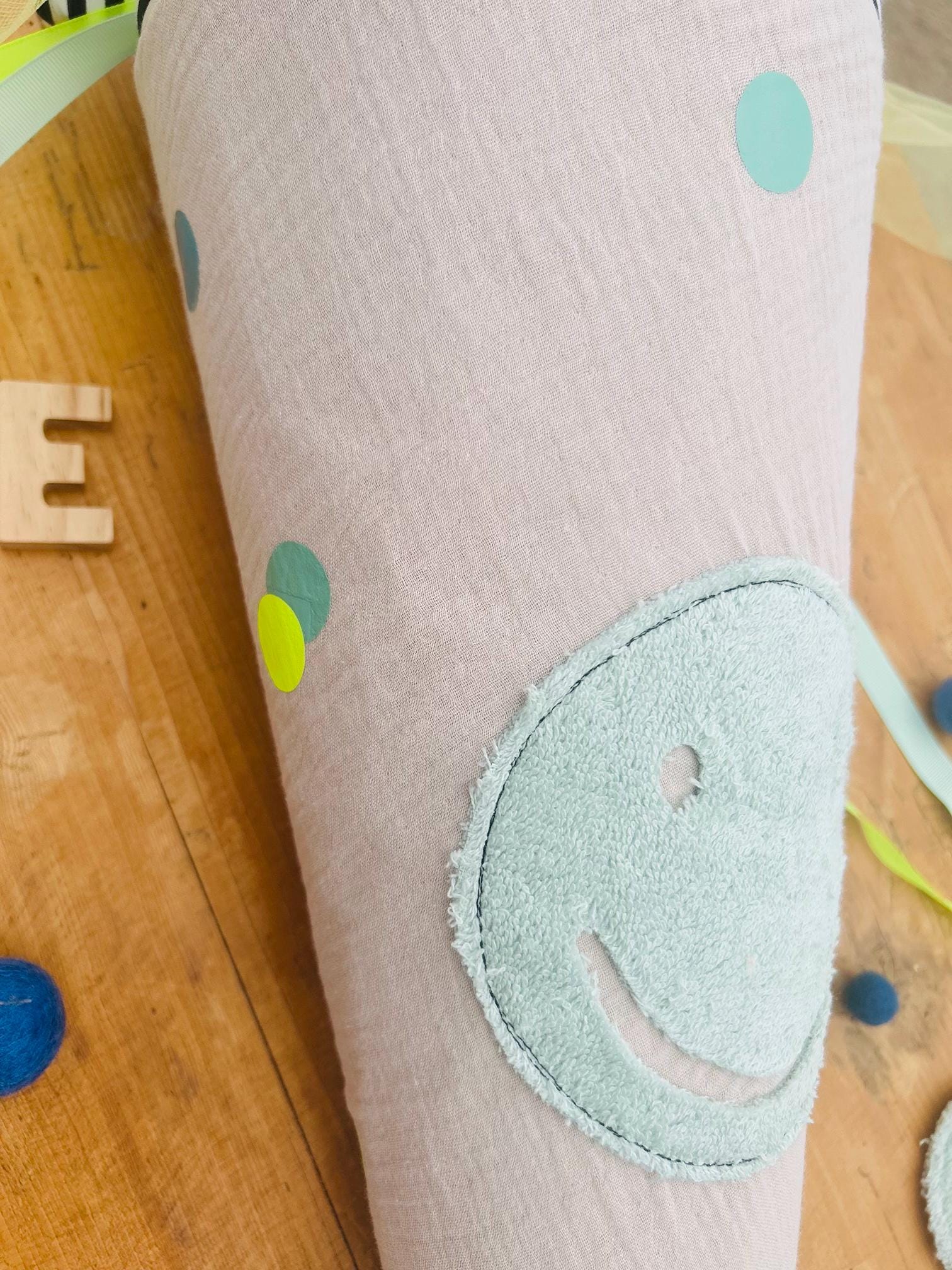 Schultüte Smiley, Frottee Smiley, Schultüte gestreift, Schultüte beige, Schultüte personalisiert, Schultüte beige Schultüte mit Smiley,lila