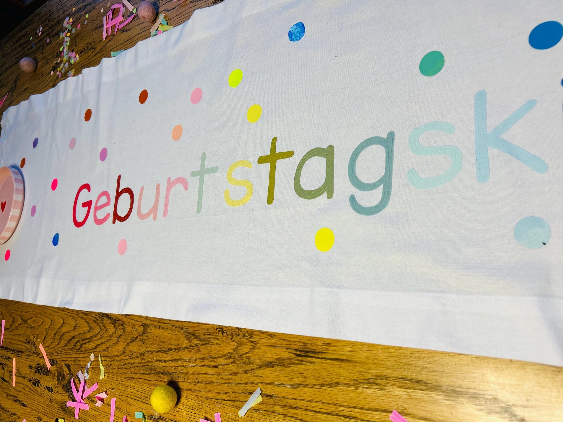 Tischläufer Tischdecke Partydeko Geburtstag Deko Kindergeburtstag Geburtstagskind Kindergeburtstag Happy Birthday Konfetti, neon,Regenbogen