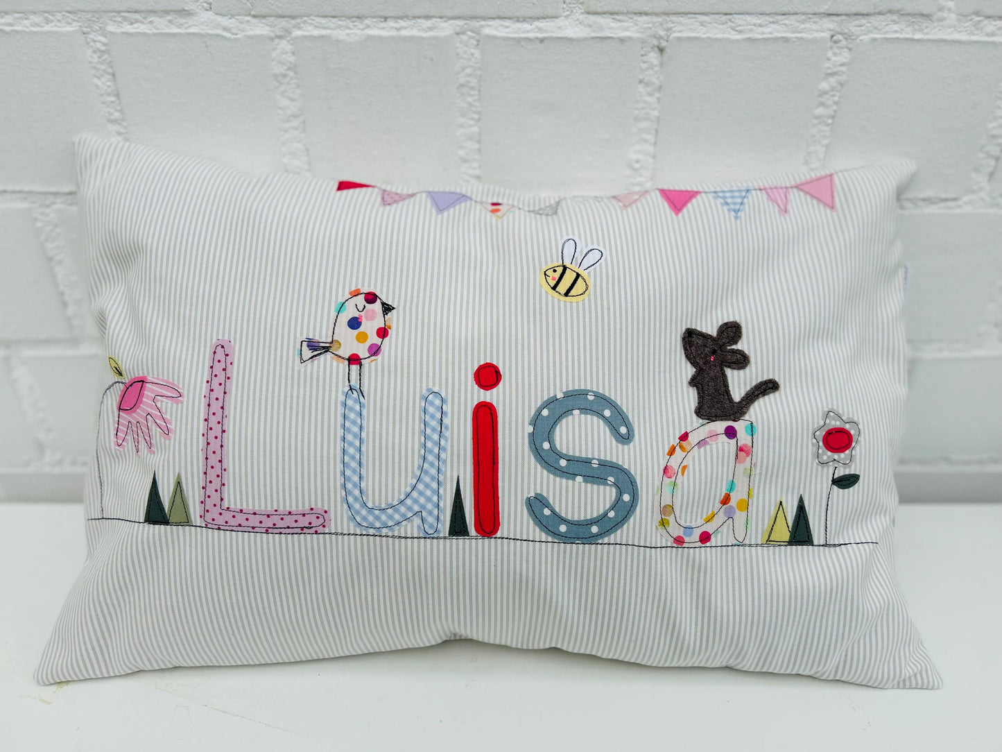 Kissen mit Namen, Kinderkissen personalisiert, Kissen mit Wunschtext, Geschenk zur Geburt, Kuschelkissen mit Namen, Kissen mit Namen, rosa