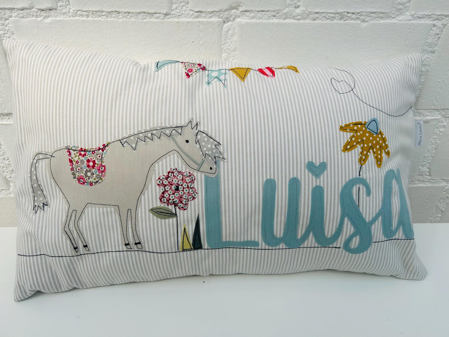 Kissen mit Namen Kissenbezug Kissen mit Pferd Kissenhülle Kissen personalisiert Nameskissen Kuschelkissen Kinderkissen Kissen Pferd