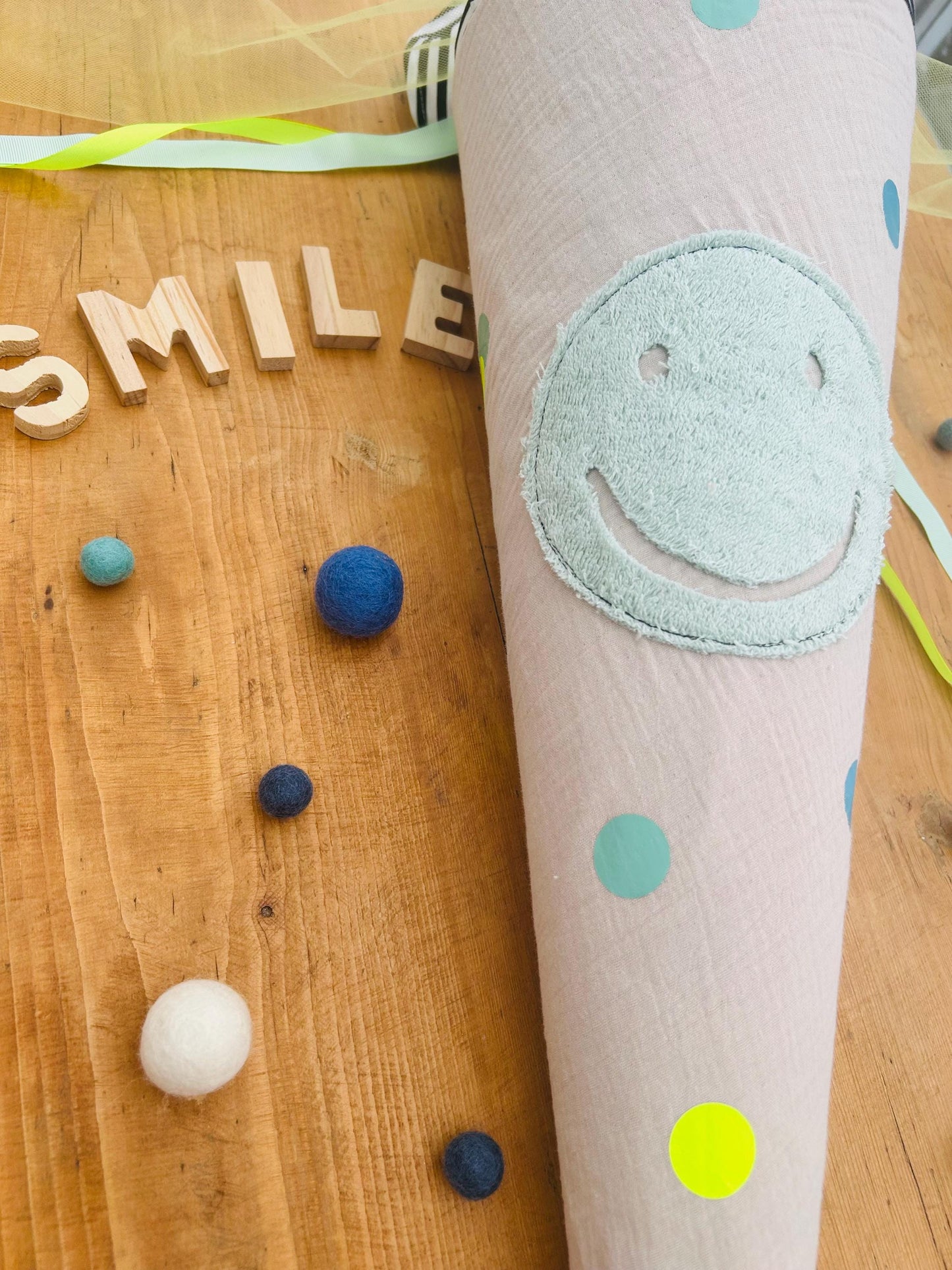 Schultüte Smiley, Frottee Smiley, Schultüte gestreift, Schultüte beige, Schultüte personalisiert, Schultüte beige Schultüte mit Smiley,lila