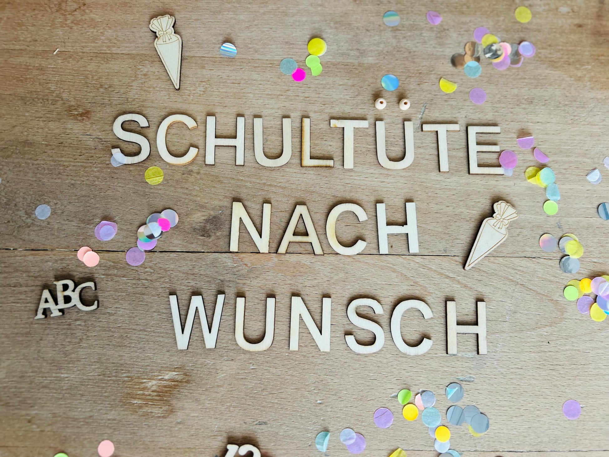 nur für kurze Zeit: Schultüte nach Wunsch, Sonderanfertigungen, Schultüte personalisiert, Schultüte individuell