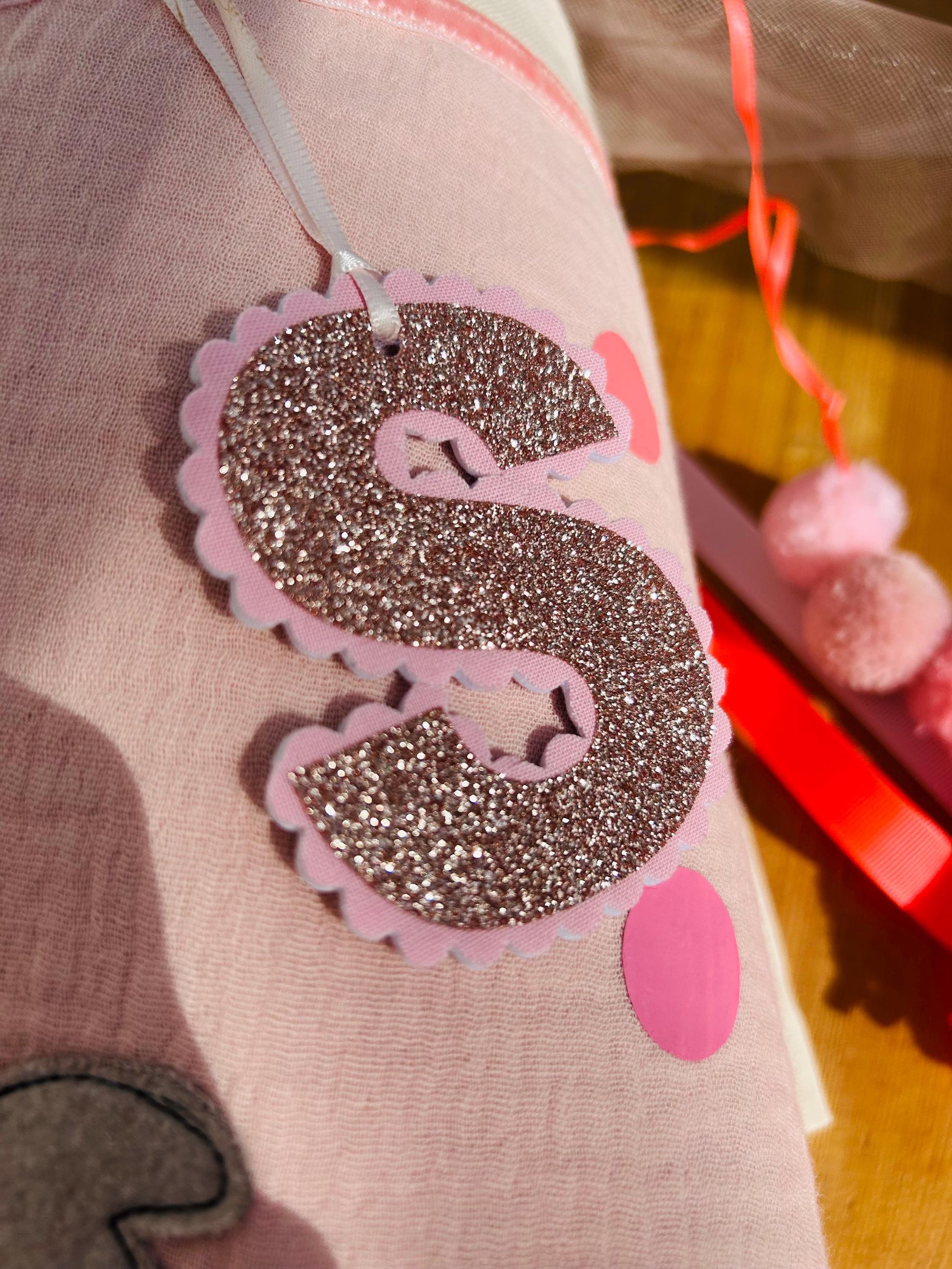 Schultüte Hund, Hundeschultüte Mädchen, Schultüte Musselin, Schultüte beige, Schultüte personalisiert, Einschulung, Schulanfang, Mops