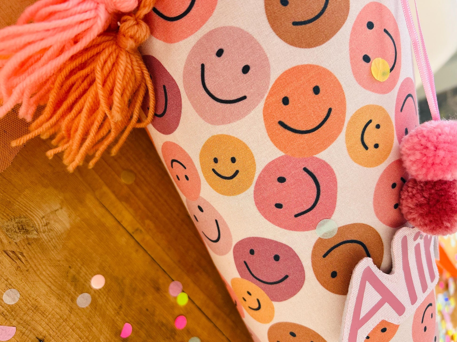 Smiley Schultüte Musselin Schultüte Mädchen Schultüte Smileys, Schultüte Tüll, Schultüte Ergobag, Konfetti, Schultüte personalisiert