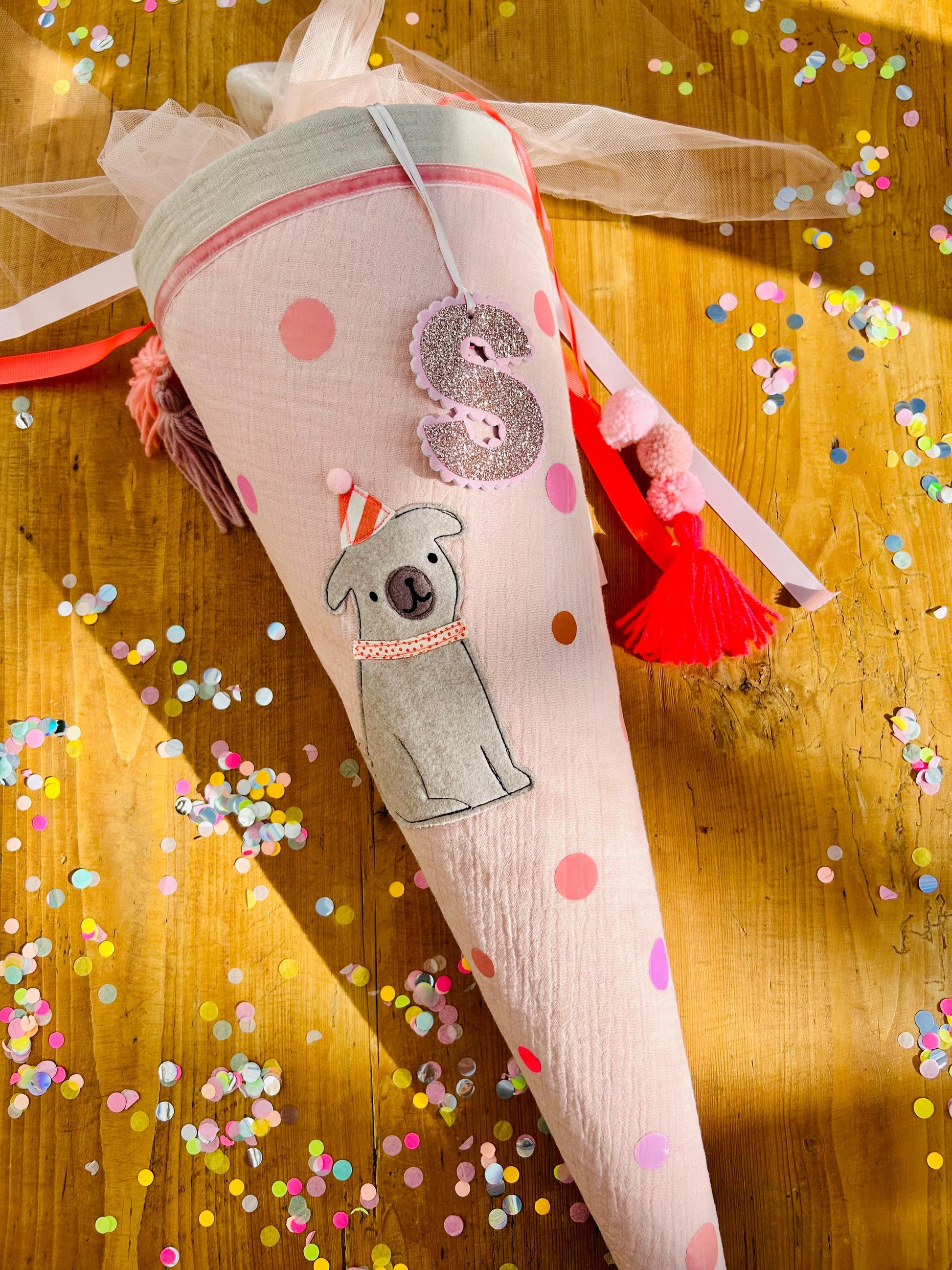Schultüte Hund, Hundeschultüte Mädchen, Schultüte Musselin, Schultüte beige, Schultüte personalisiert, Einschulung, Schulanfang, Mops