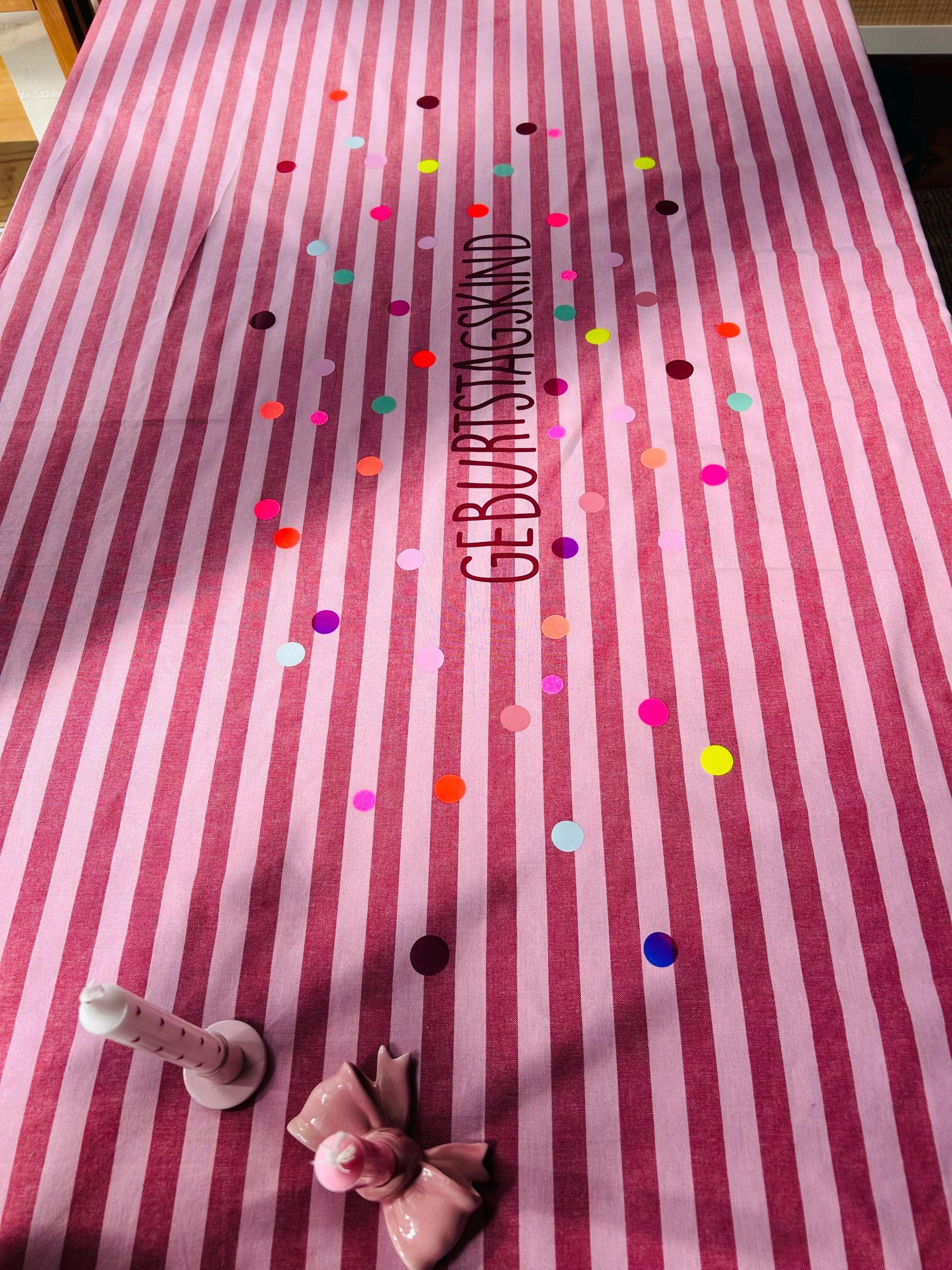 Geburtstagstischdecke, Kindergeburtstag Dekoration, Happy Birthday, Geburtstagstisch, Geburtstagskind,Tischdecke Streifen,bunte Punkte,neon