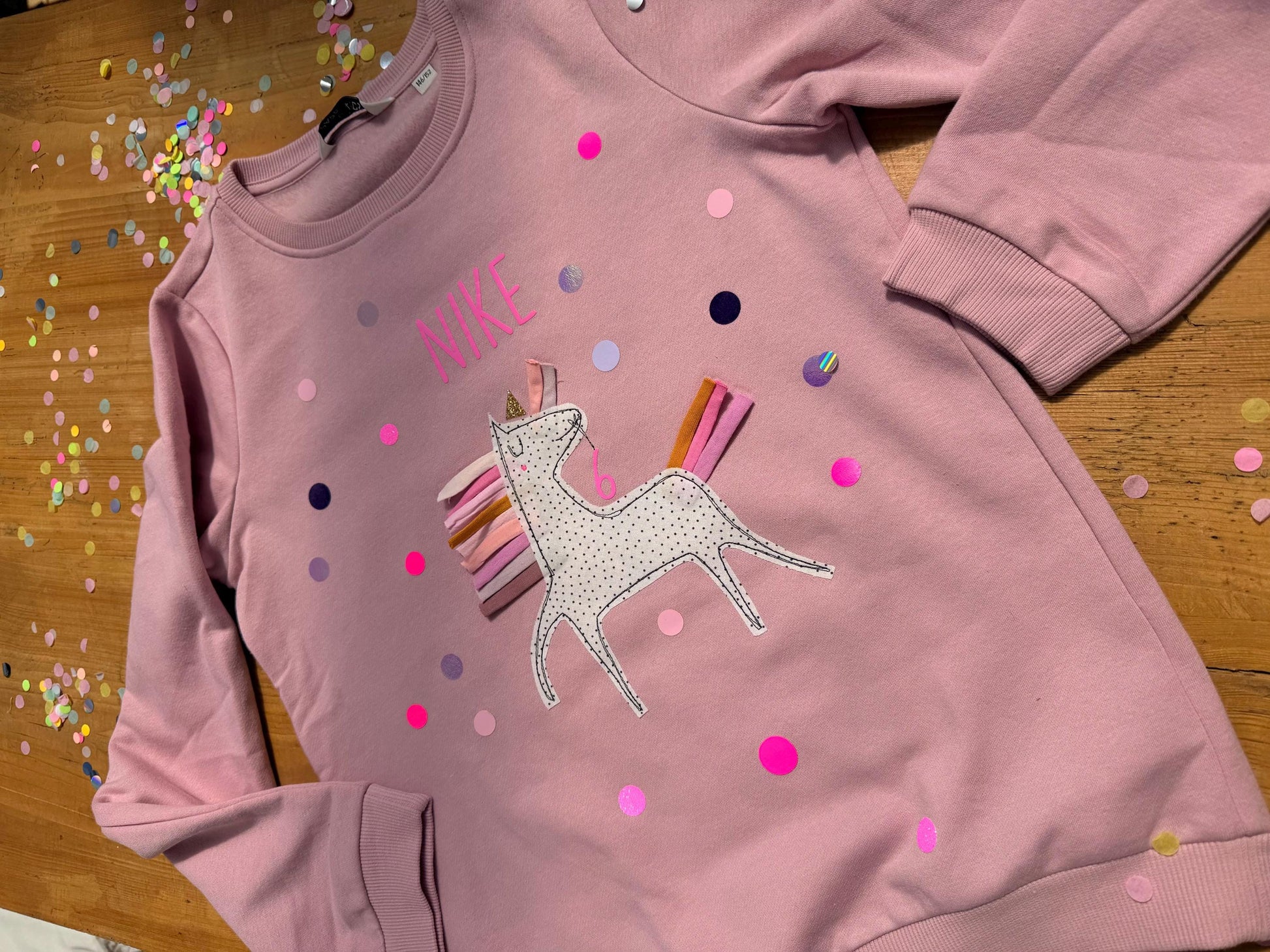 Sweatshirt Einhorn, Mädchen Pullover Einhorn, Sweatshirt Geburtstag, Sweatshirt Konfetti, Sweatshirt personalisiert, Sweater rosa,Pulli neon