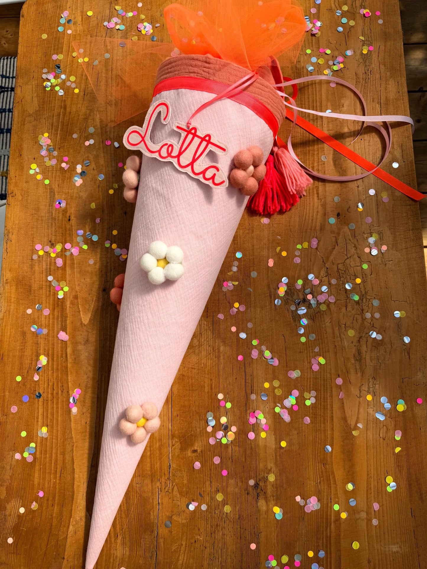 Schultüte Blumen, Musselin Schultüte, Schultüte Mädchen Schultüte personalisiert,Schultüte Tüll,Schultüte Blumen gefilzt, Schultüte rosa