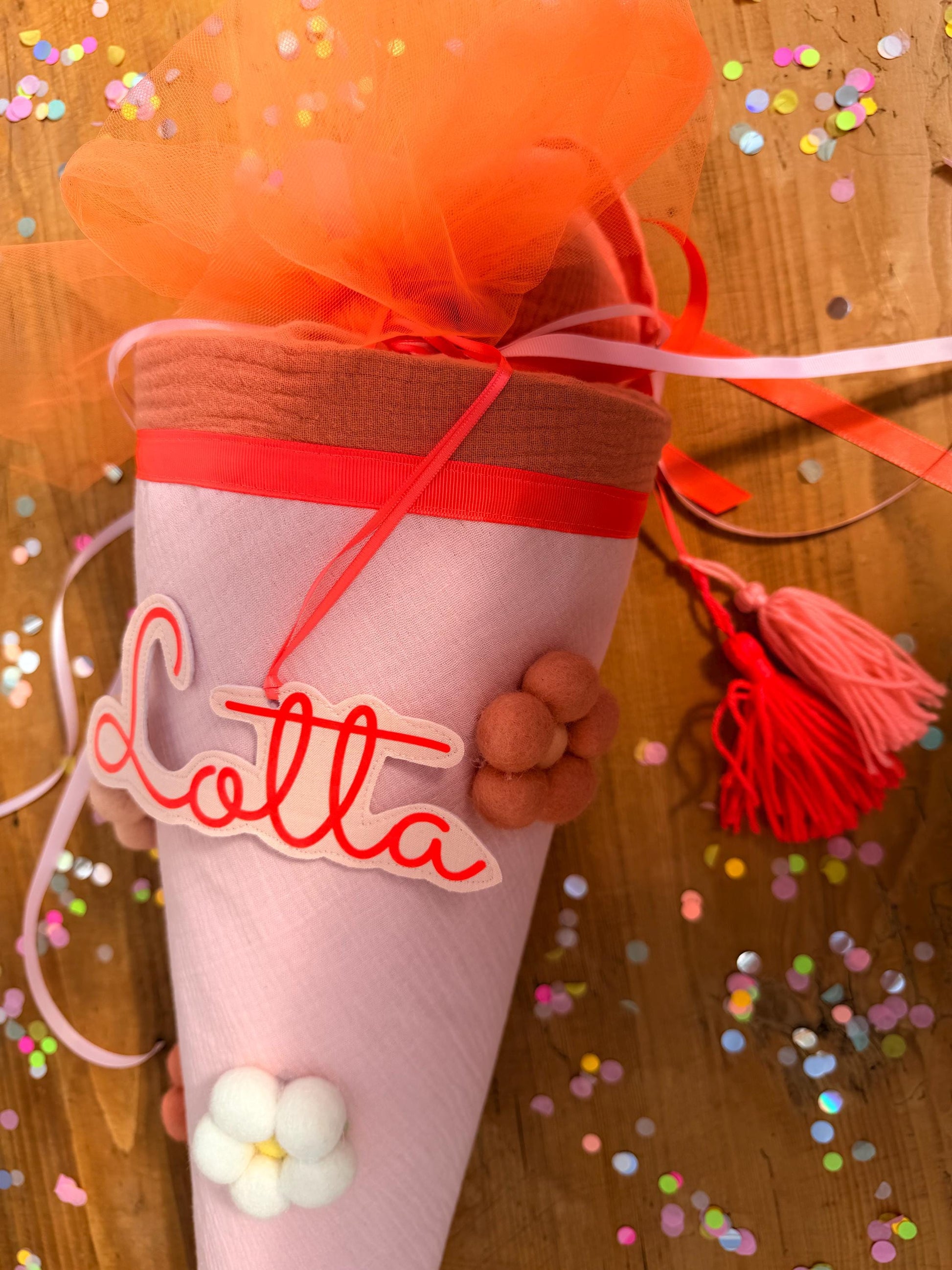 Schultüte Blumen, Musselin Schultüte, Schultüte Mädchen Schultüte personalisiert,Schultüte Tüll,Schultüte Blumen gefilzt, Schultüte rosa