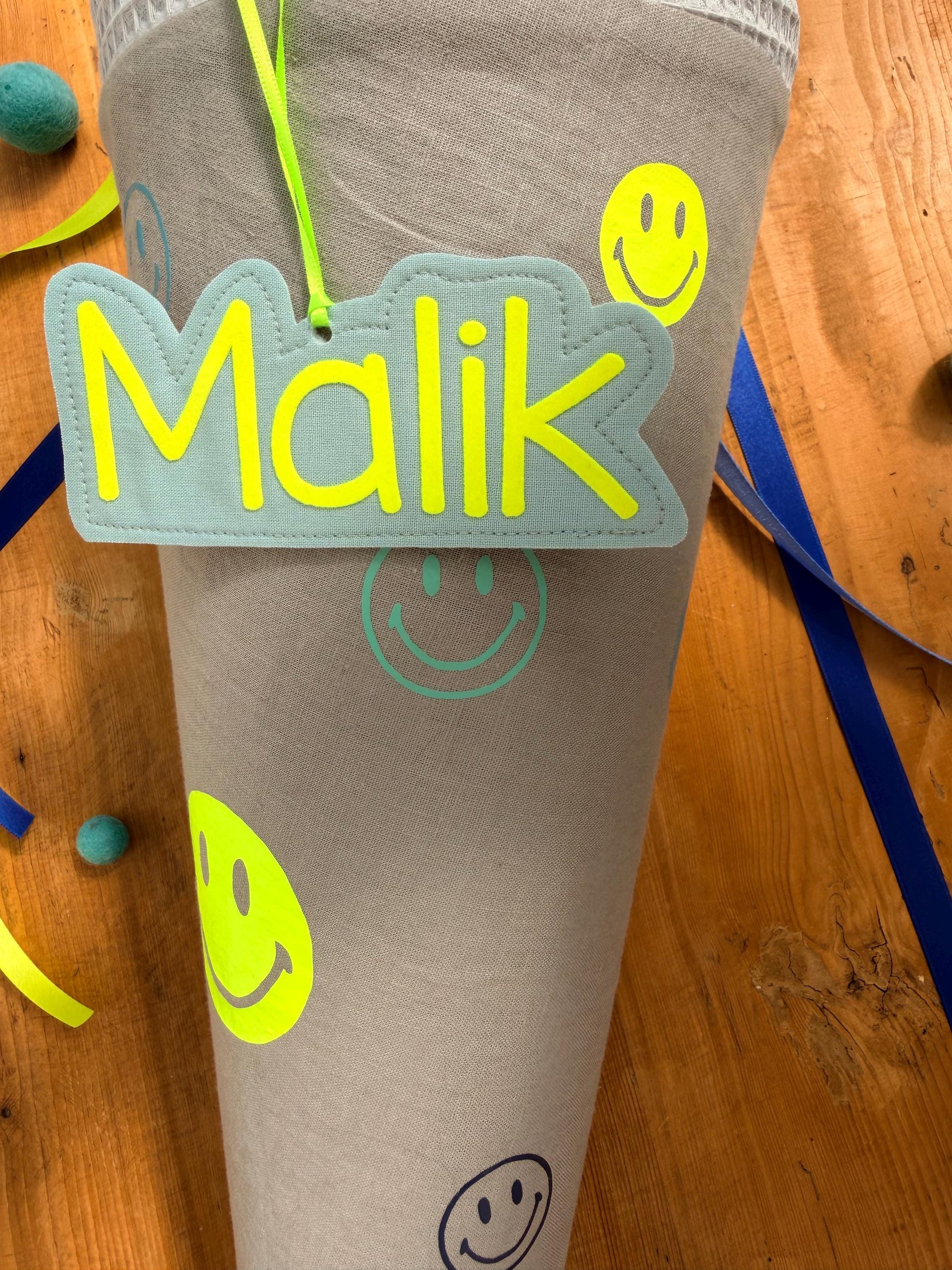 Schultüte Smiley, Schultüte Musselin Schultüte Stoff Schultüte Sterne, Schultüte personalisiert, Schultüte Ergobag, Schultüte neon