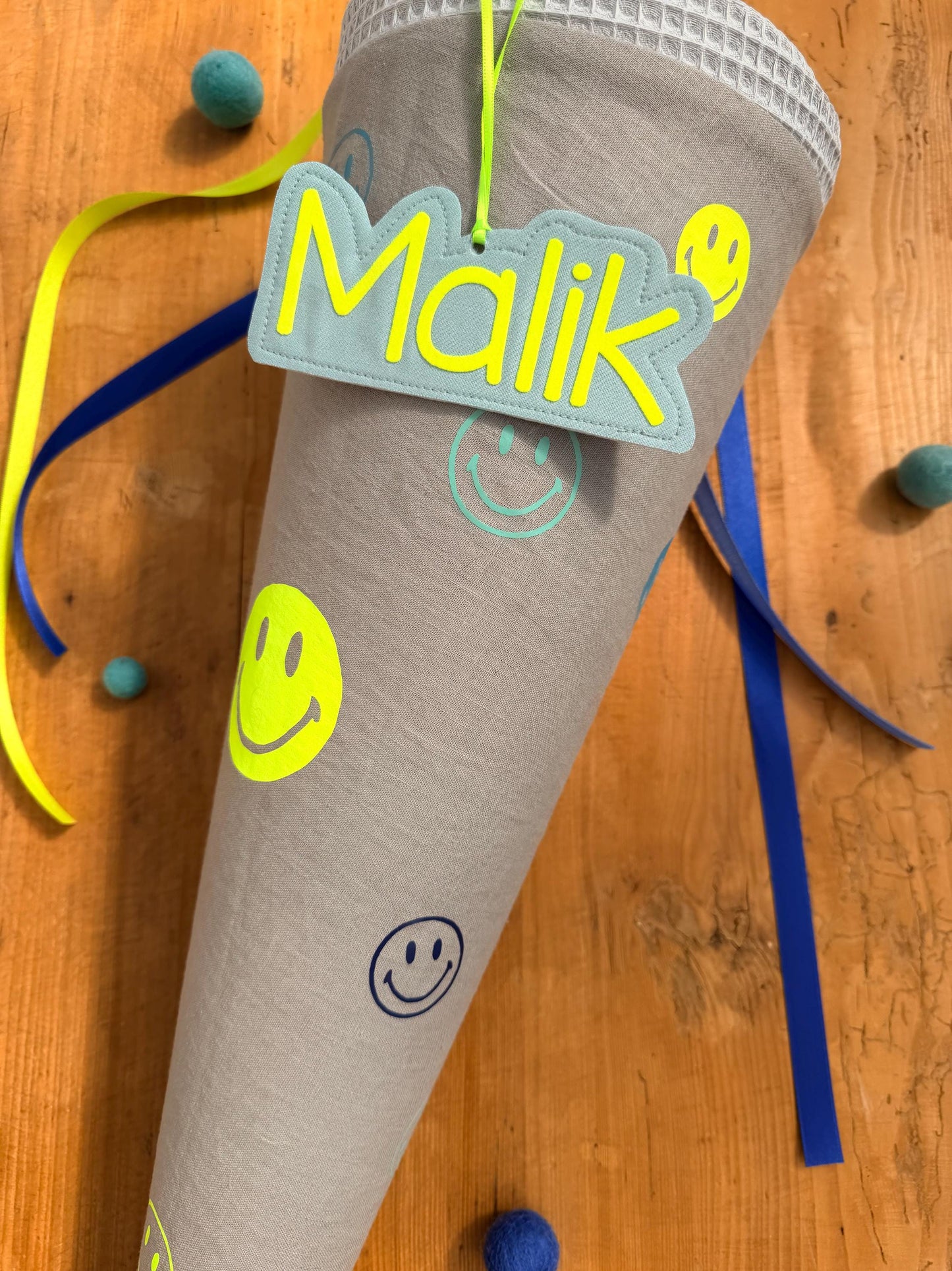 Schultüte Smiley, Schultüte Musselin Schultüte Stoff Schultüte Sterne, Schultüte personalisiert, Schultüte Ergobag, Schultüte neon