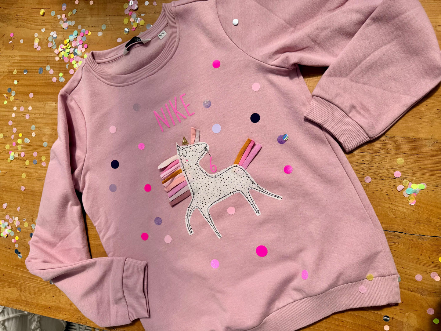 Sweatshirt Einhorn, Mädchen Pullover Einhorn, Sweatshirt Geburtstag, Sweatshirt Konfetti, Sweatshirt personalisiert, Sweater rosa,Pulli neon