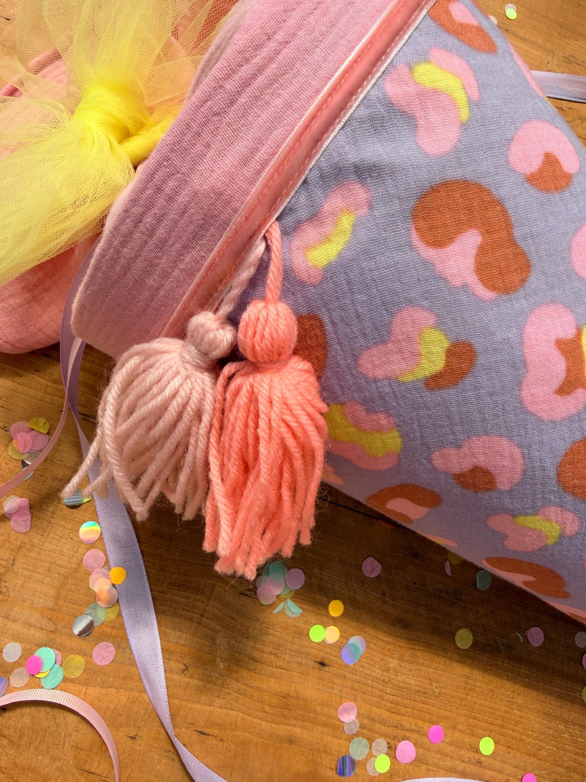 Schultüte Musselin, Schultüte Stoff, Schultüte Mädchen,Schultüte Leo, Musselinschultüte Leoprint, Kwio Ranzen Schultüte personalisiert, rosa
