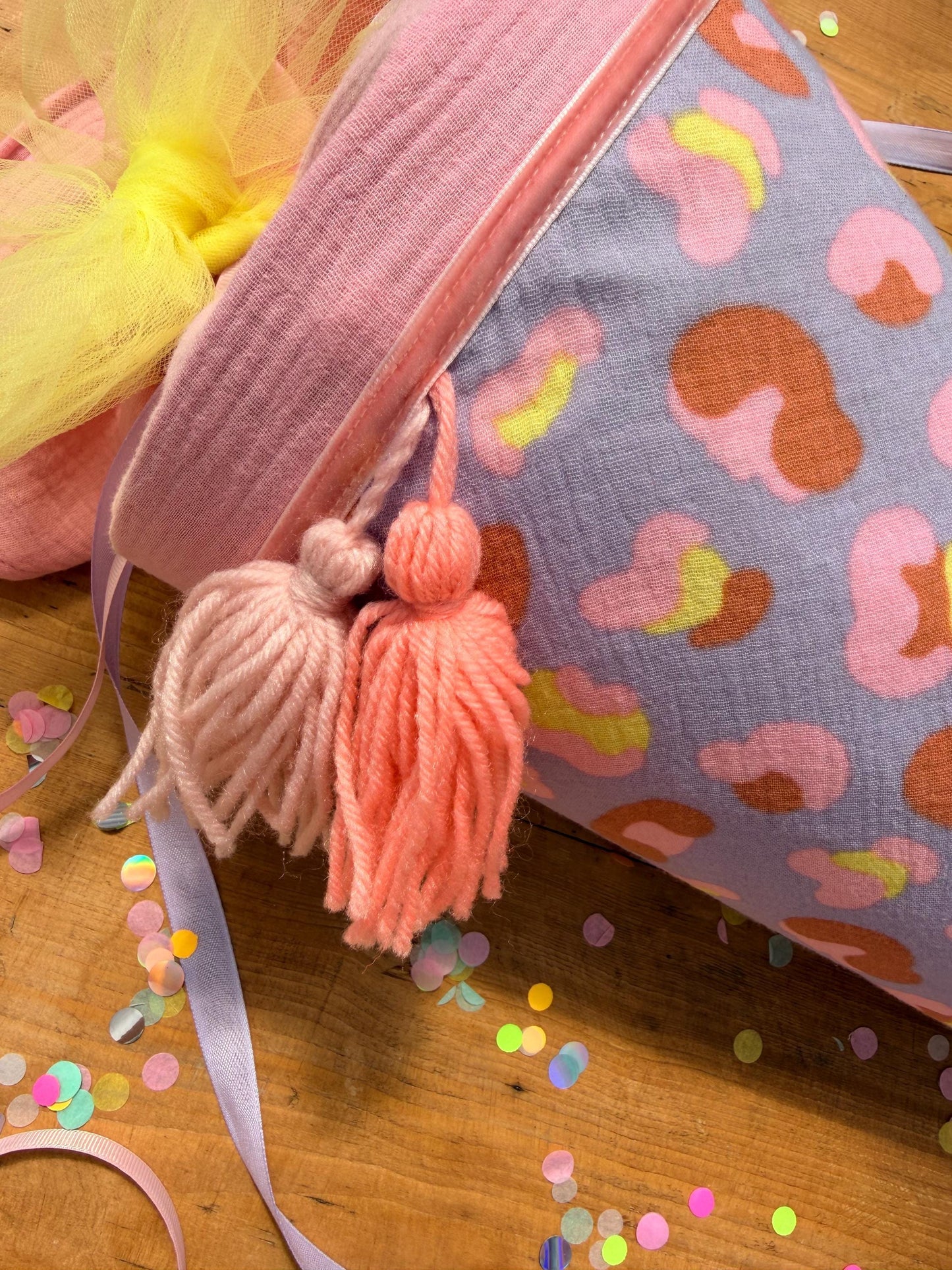 Schultüte Musselin, Schultüte Stoff, Schultüte Mädchen,Schultüte Leo, Musselinschultüte Leoprint, Kwio Ranzen Schultüte personalisiert, rosa