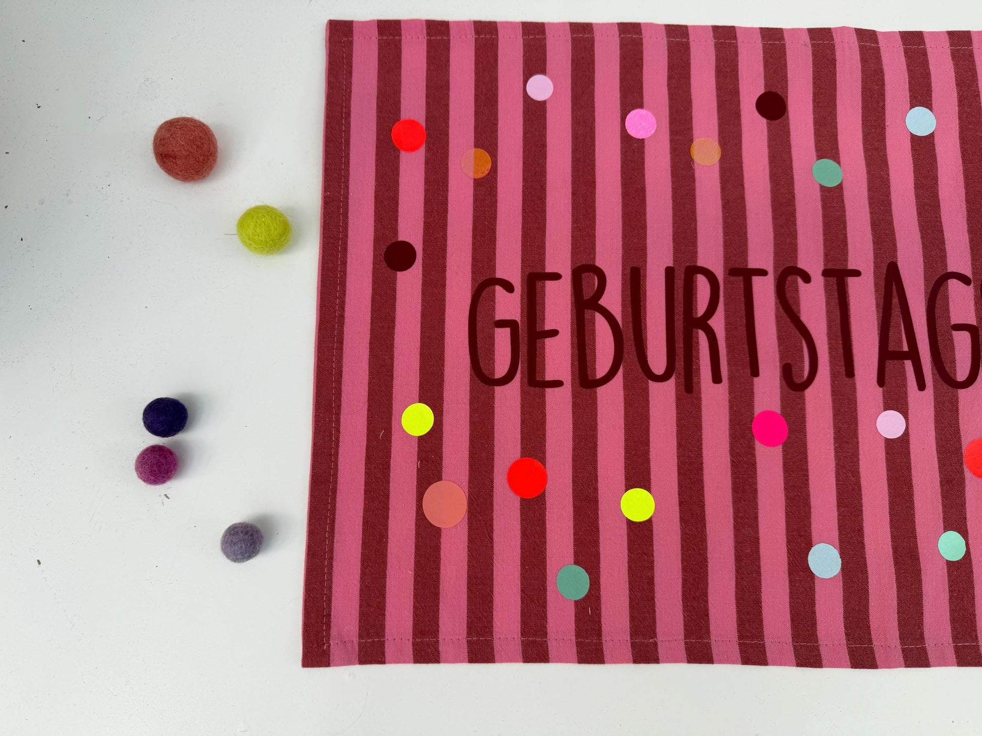 Geburtstagstisch-Set, Kindergeburtstag Dekoration, Happy Birthday, Geburtstagstisch, Geburtstagskind,Tischdecke Streifen,bunte Punkte,neon